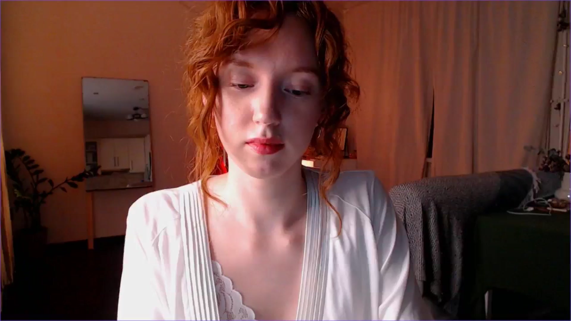Gallery image thumbnail from DearSylvia's myfreecams stream on, 09/19/2024, 18:23 image 10 of 20