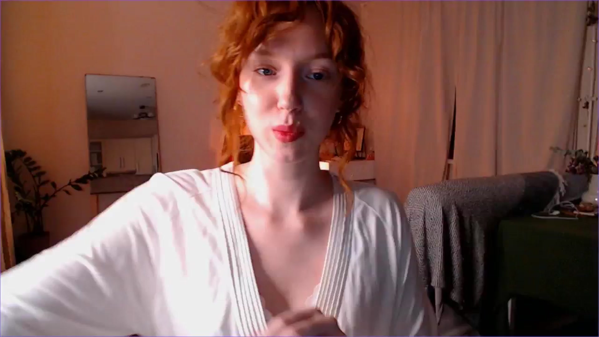 Gallery image thumbnail from DearSylvia's myfreecams stream on, 09/19/2024, 18:23 image 20 of 20