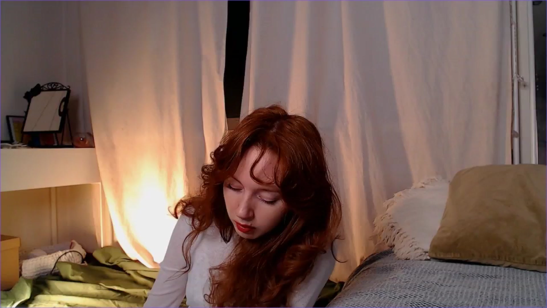Gallery image thumbnail from DearSylvia's myfreecams stream on, 10/05/2024, 17:28 image 5 of 20