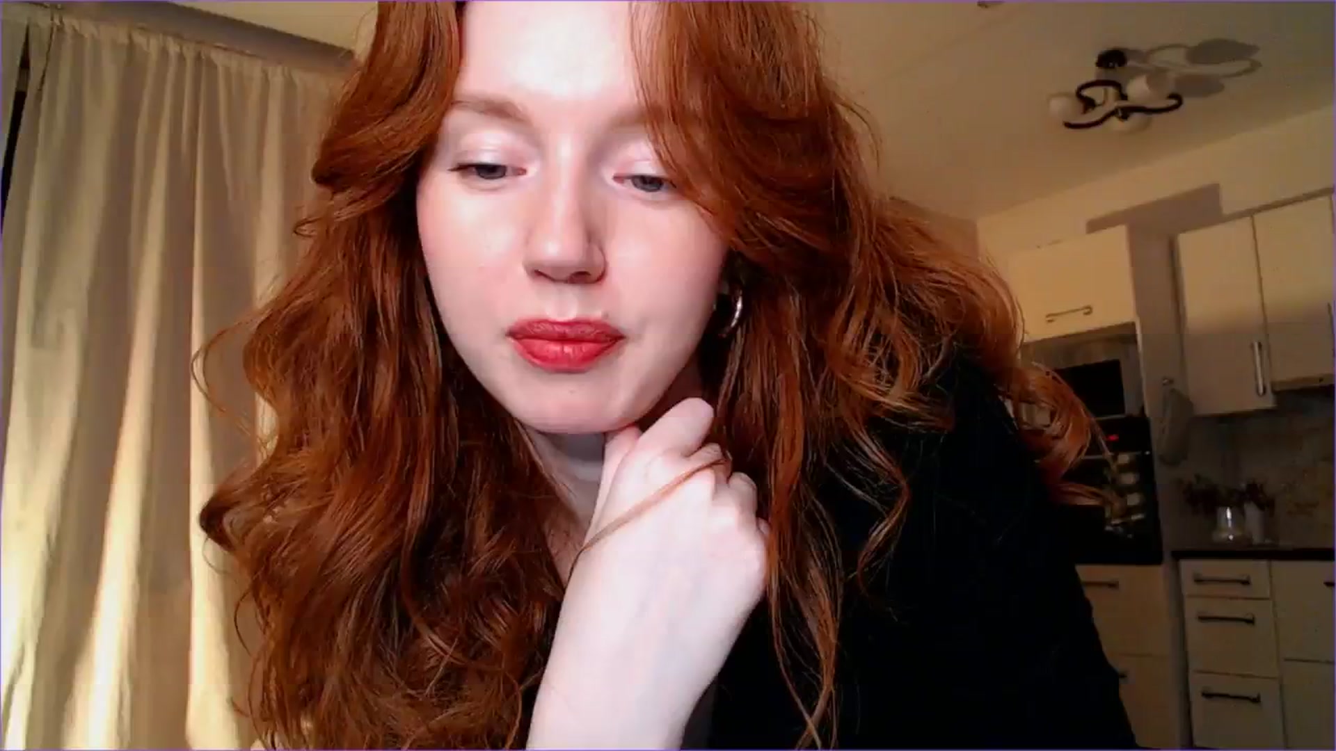 Gallery image thumbnail from DearSylvia's myfreecams stream on, 10/26/2024, 19:30 image 11 of 20