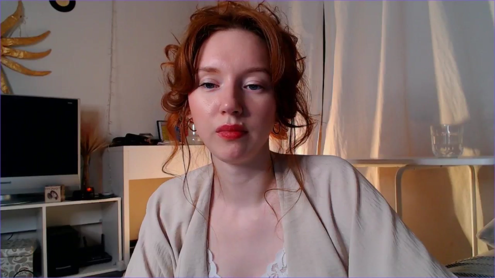 Gallery image thumbnail from DearSylvia's myfreecams stream on, 10/27/2024, 18:28 image 9 of 20