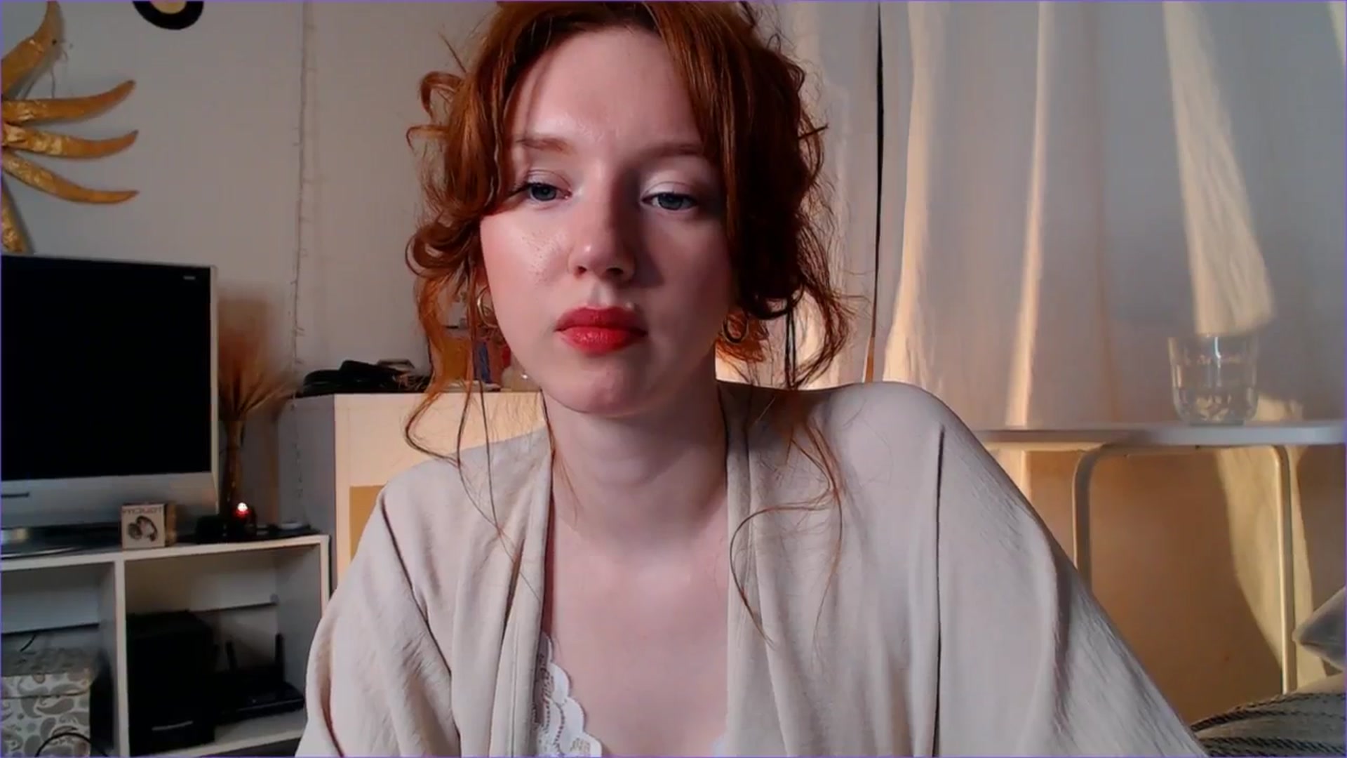 Gallery image thumbnail from DearSylvia's myfreecams stream on, 10/27/2024, 18:28 image 5 of 20