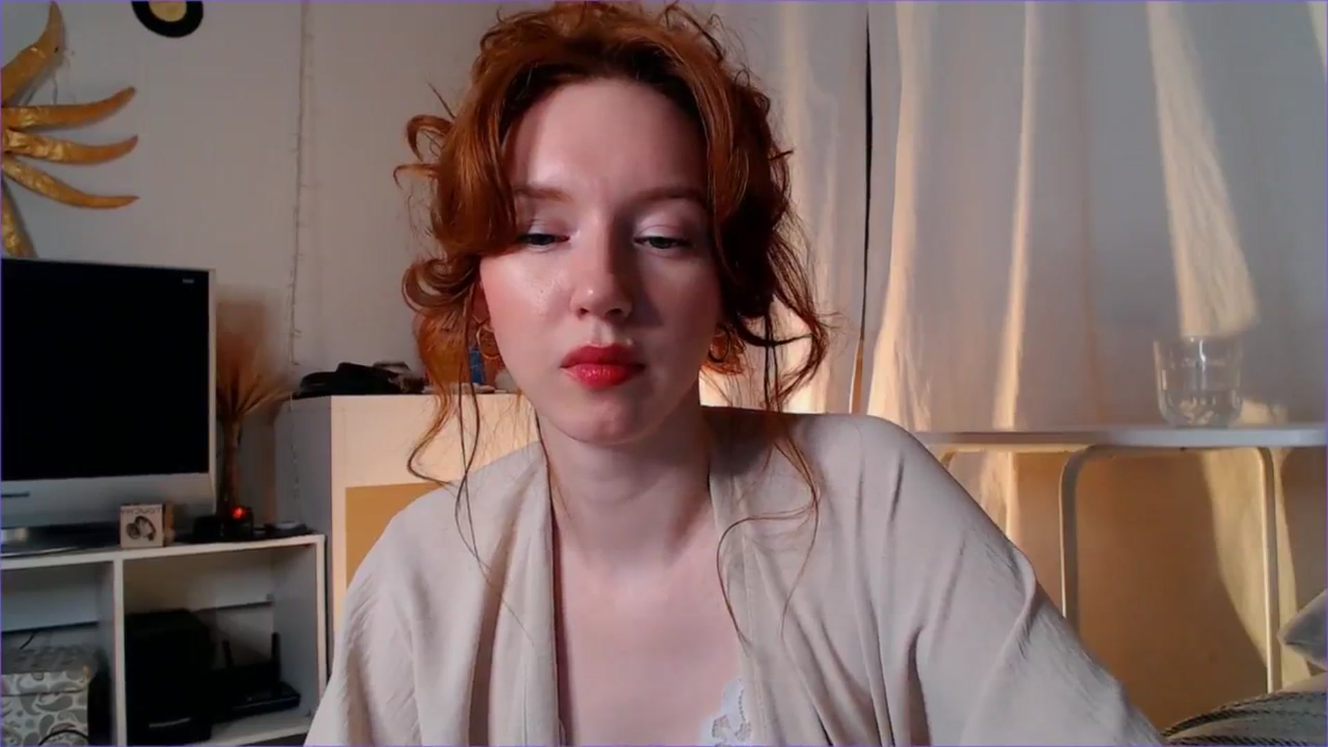 Gallery image thumbnail from DearSylvia's myfreecams stream on, 10/27/2024, 18:28 image 7 of 20