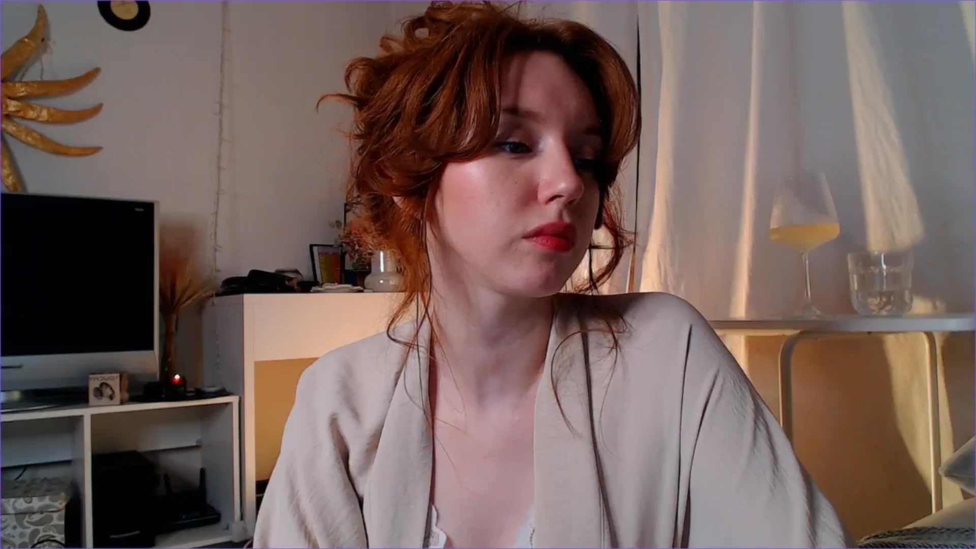 Gallery image thumbnail from DearSylvia's myfreecams stream on, 10/27/2024, 18:28 image 15 of 20