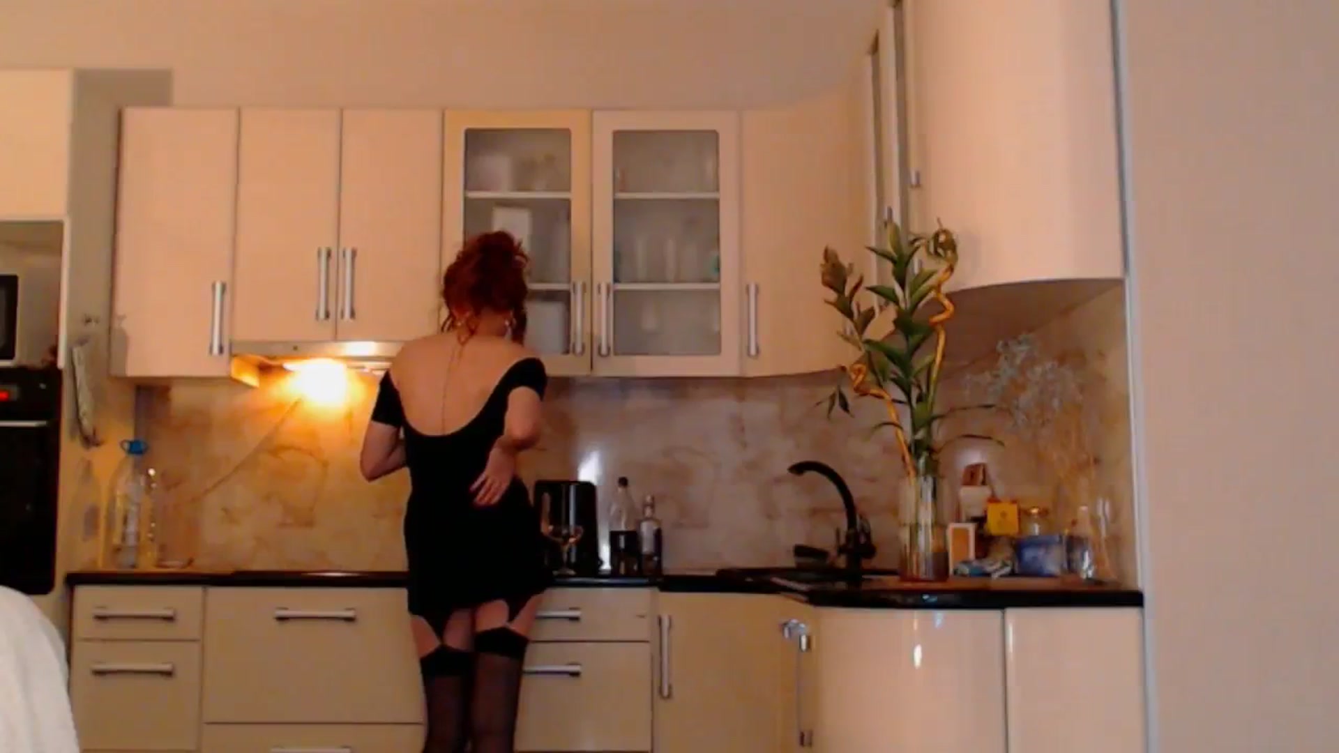Gallery image thumbnail from DearSylvia's myfreecams stream on, 12/25/2024, 20:07 image 9 of 20