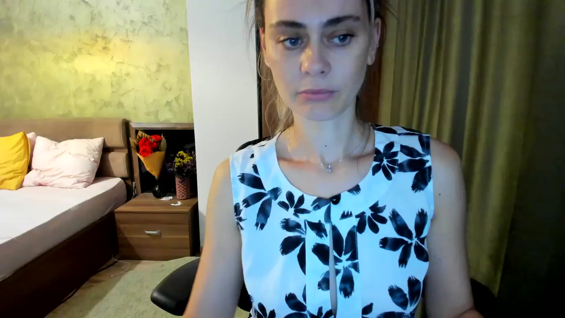 Gallery image thumbnail from DebbyPaige's myfreecams stream on, 09/27/2023, 10:58 image 1 of 20