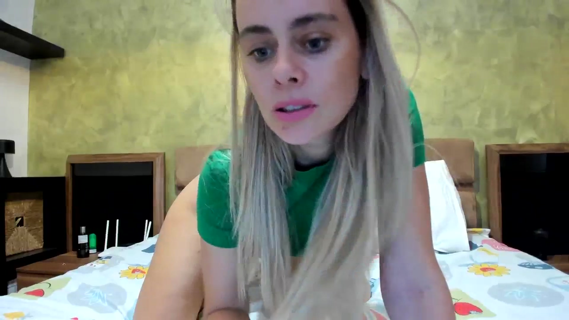 Gallery image thumbnail from DebbyPaige's myfreecams stream on, 10/03/2023, 11:44 image 7 of 20