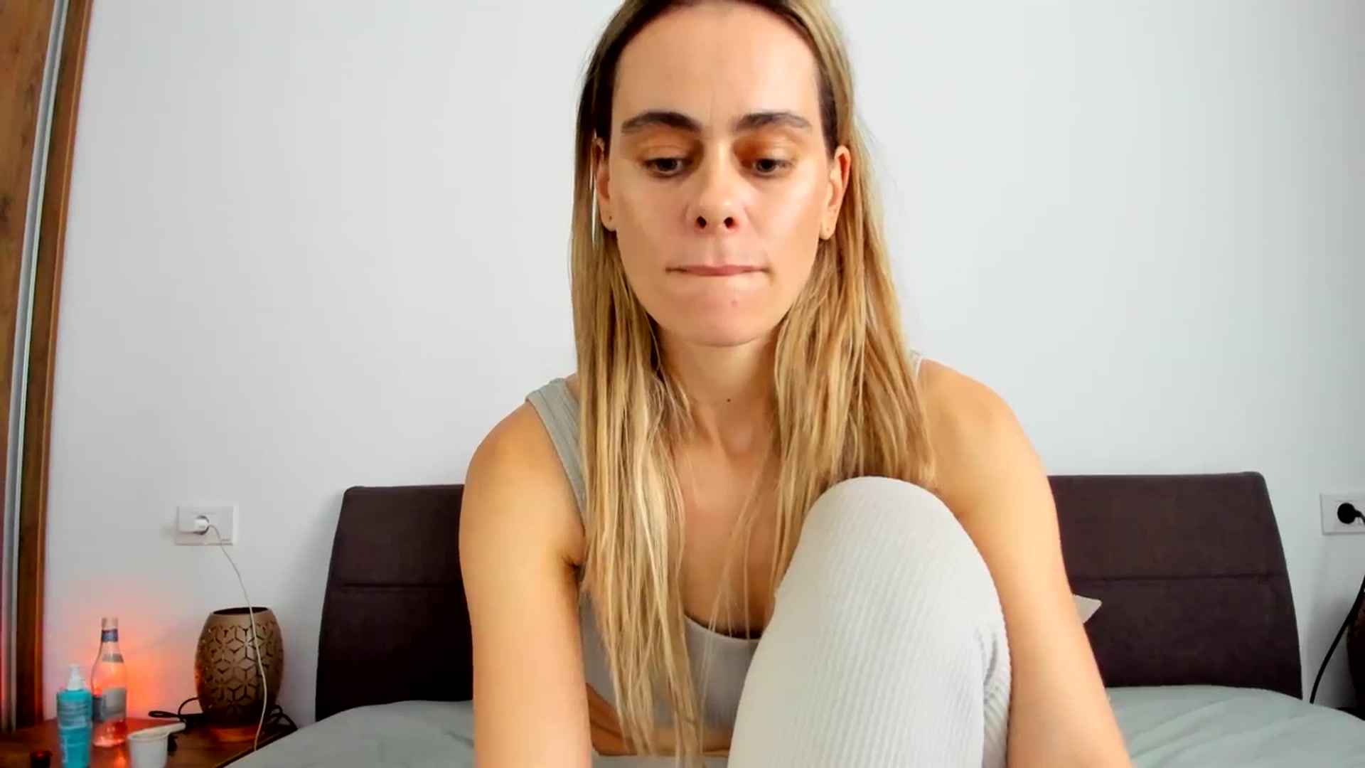 Gallery image thumbnail from DebbyPaige's myfreecams stream on, 10/29/2023, 13:55 image 10 of 20