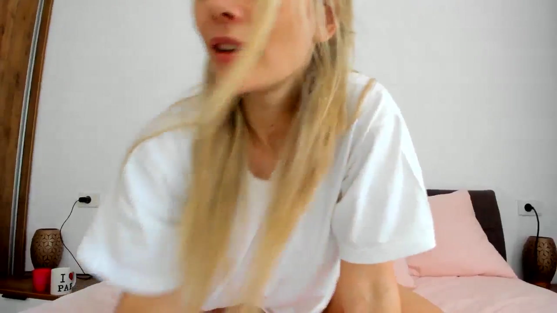 Gallery image thumbnail from DebbyPaige's myfreecams stream on, 11/16/2023, 10:43 image 12 of 20