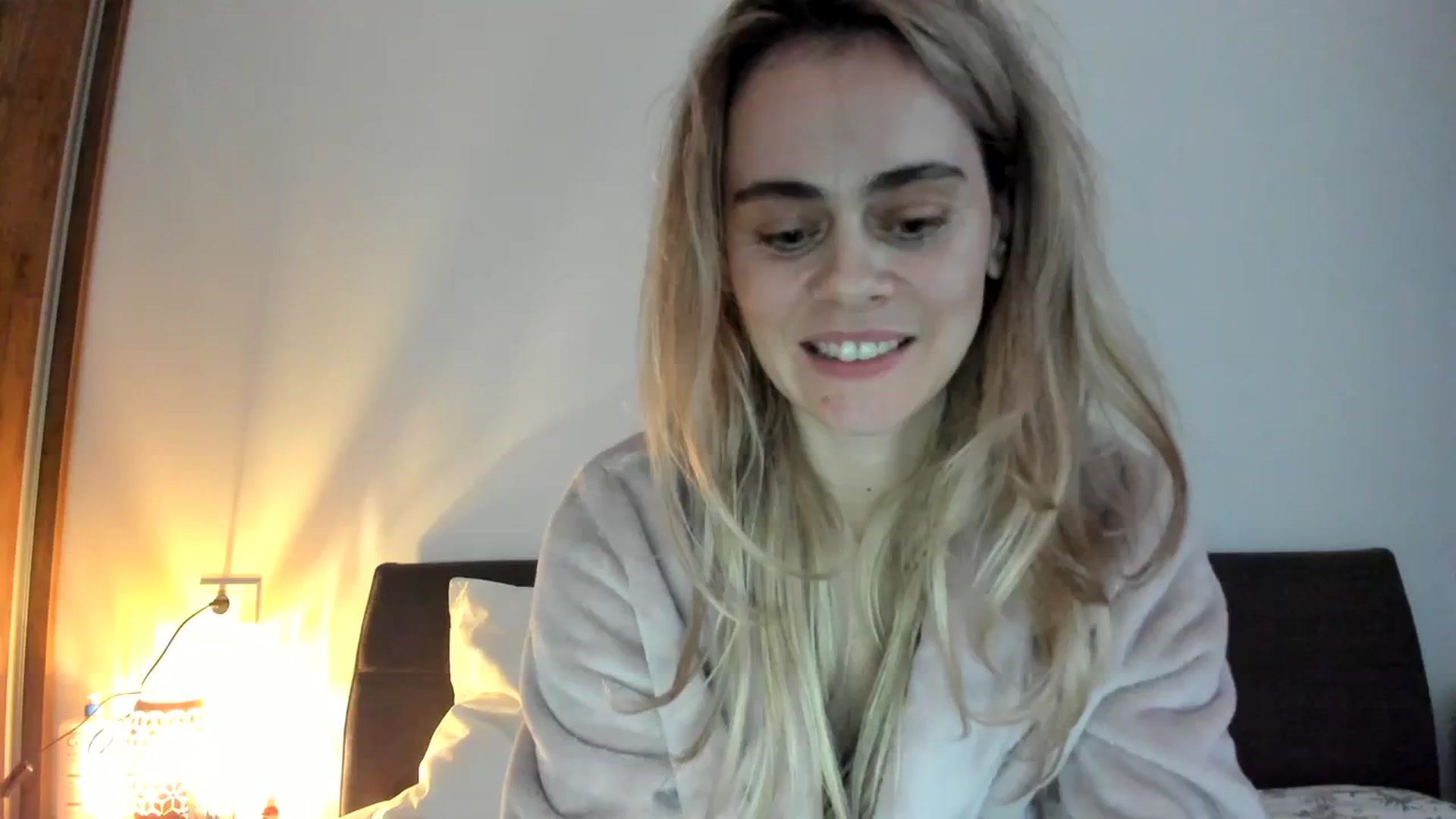 Gallery image thumbnail from DebbyPaige's myfreecams stream on, 11/28/2023, 14:04 image 9 of 20