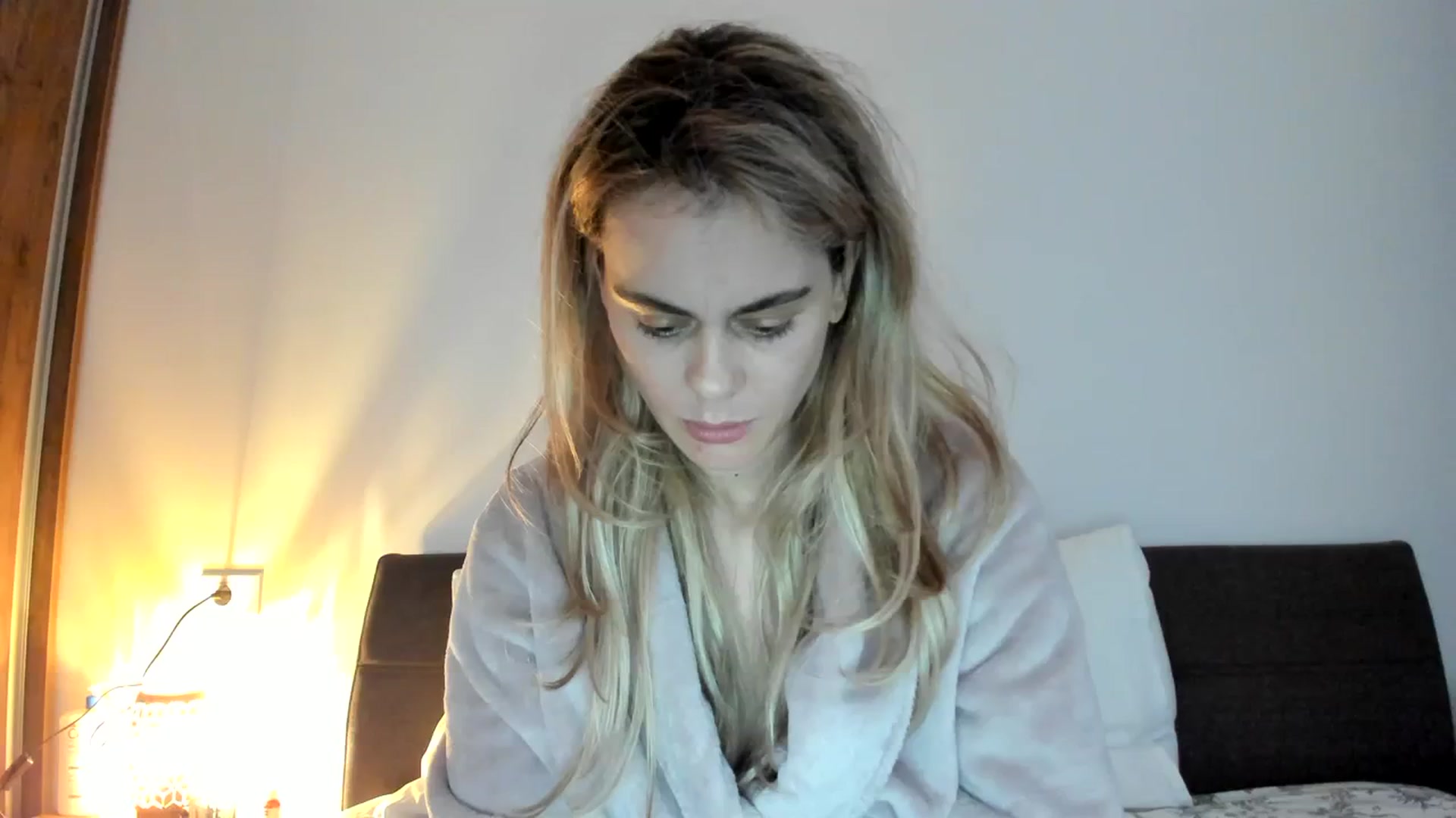 Gallery image thumbnail from DebbyPaige's myfreecams stream on, 11/28/2023, 14:04 image 13 of 20