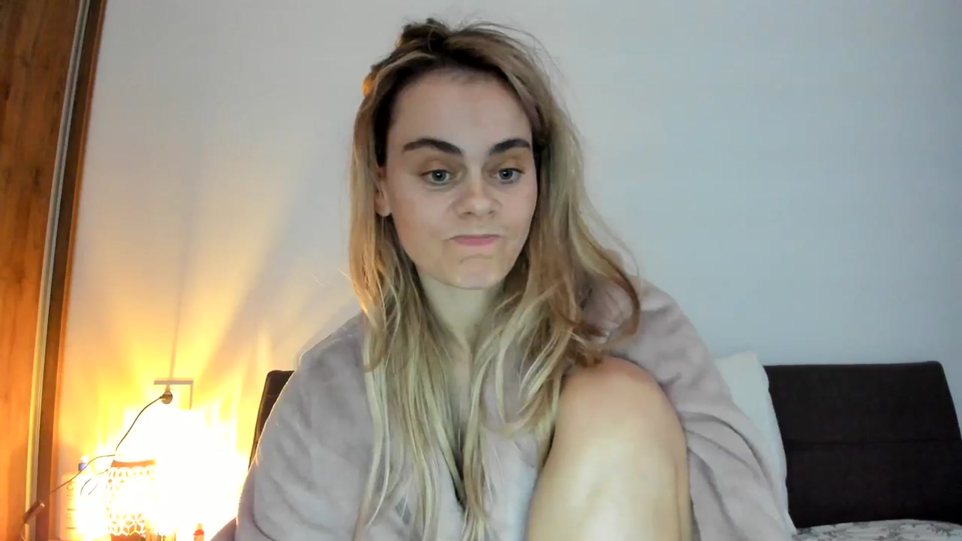Gallery image thumbnail from DebbyPaige's myfreecams stream on, 11/28/2023, 14:04 image 8 of 20
