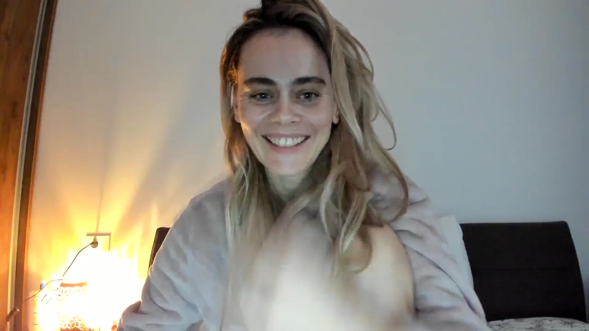 Gallery image thumbnail from DebbyPaige's myfreecams stream on, 11/28/2023, 14:04 image 5 of 20