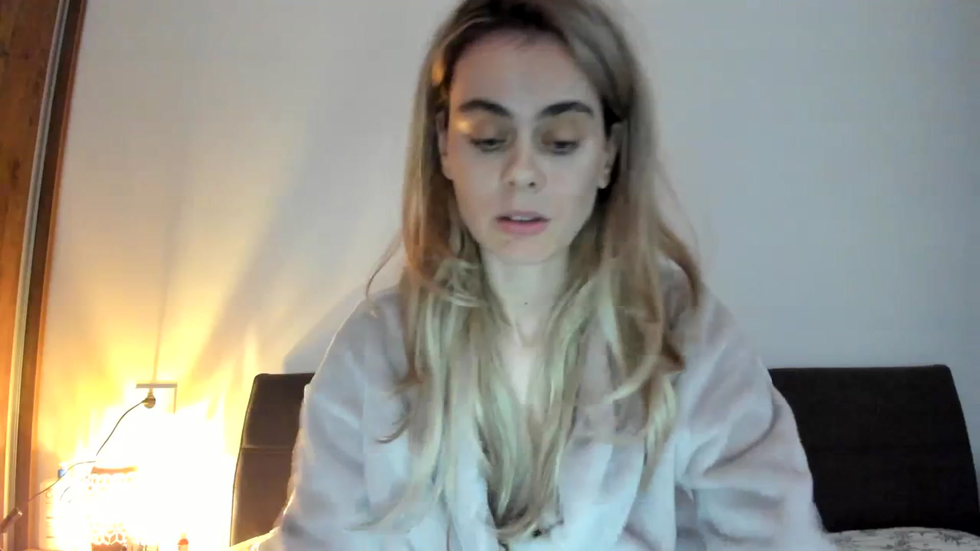 Gallery image thumbnail from DebbyPaige's myfreecams stream on, 11/28/2023, 14:04 image 12 of 20