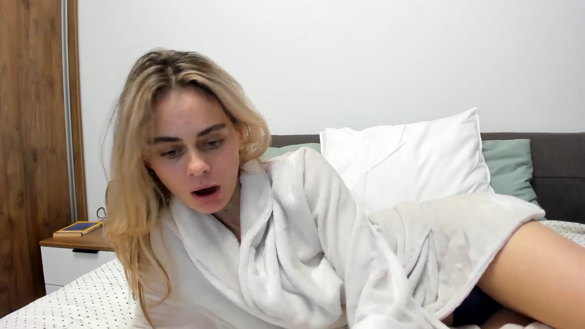 Gallery image thumbnail from DebbyPaige's myfreecams stream on, 12/01/2023, 12:27 image 7 of 20