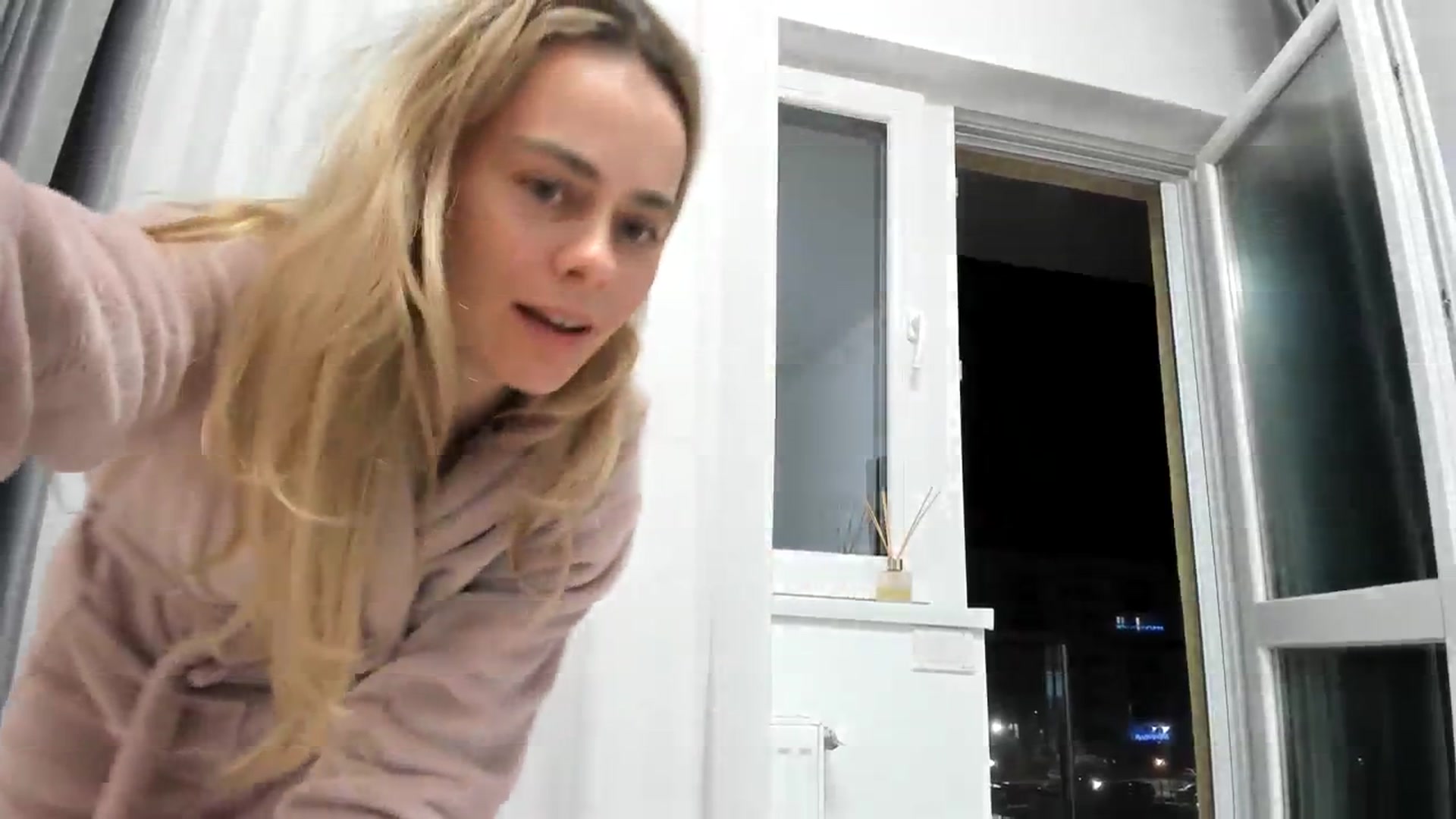 Gallery image thumbnail from DebbyPaige's myfreecams stream on, 12/31/2023, 22:12 image 5 of 20