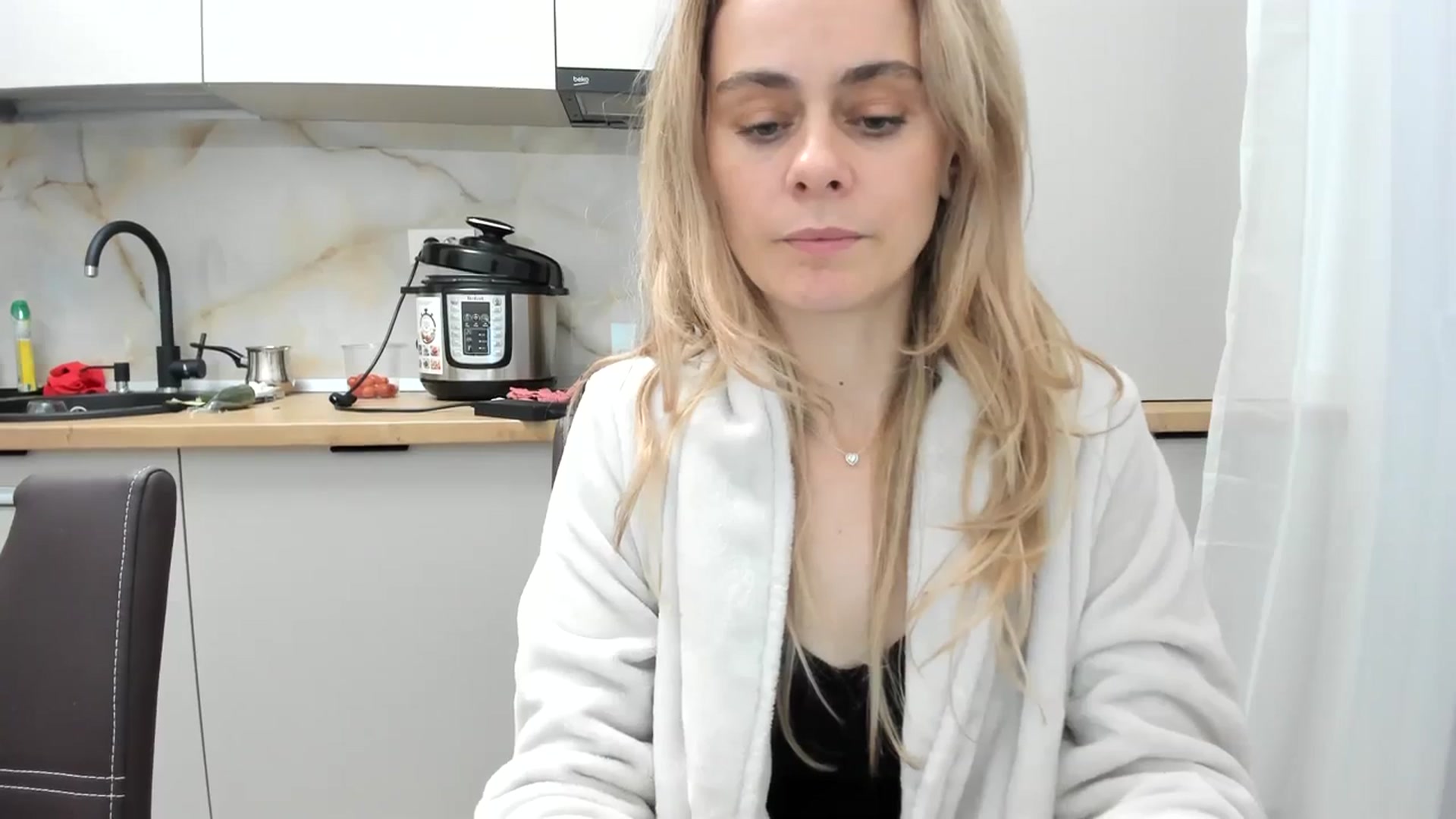 Gallery image thumbnail from DebbyPaige's myfreecams stream on, 01/02/2024, 20:22 image 13 of 20
