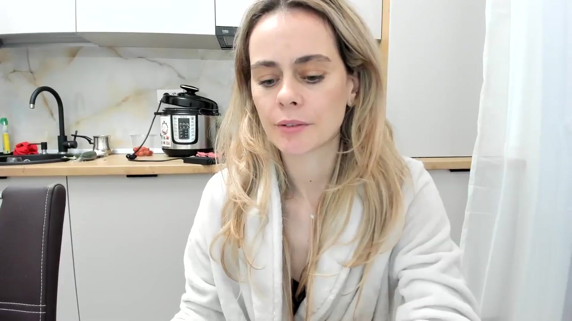 Gallery image thumbnail from DebbyPaige's myfreecams stream on, 01/02/2024, 20:22 image 3 of 20