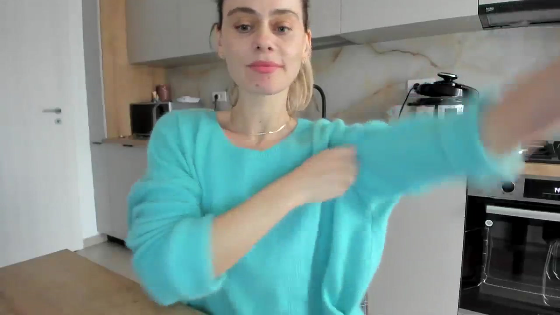Gallery image thumbnail from DebbyPaige's myfreecams stream on, 01/19/2024, 14:38 image 8 of 20