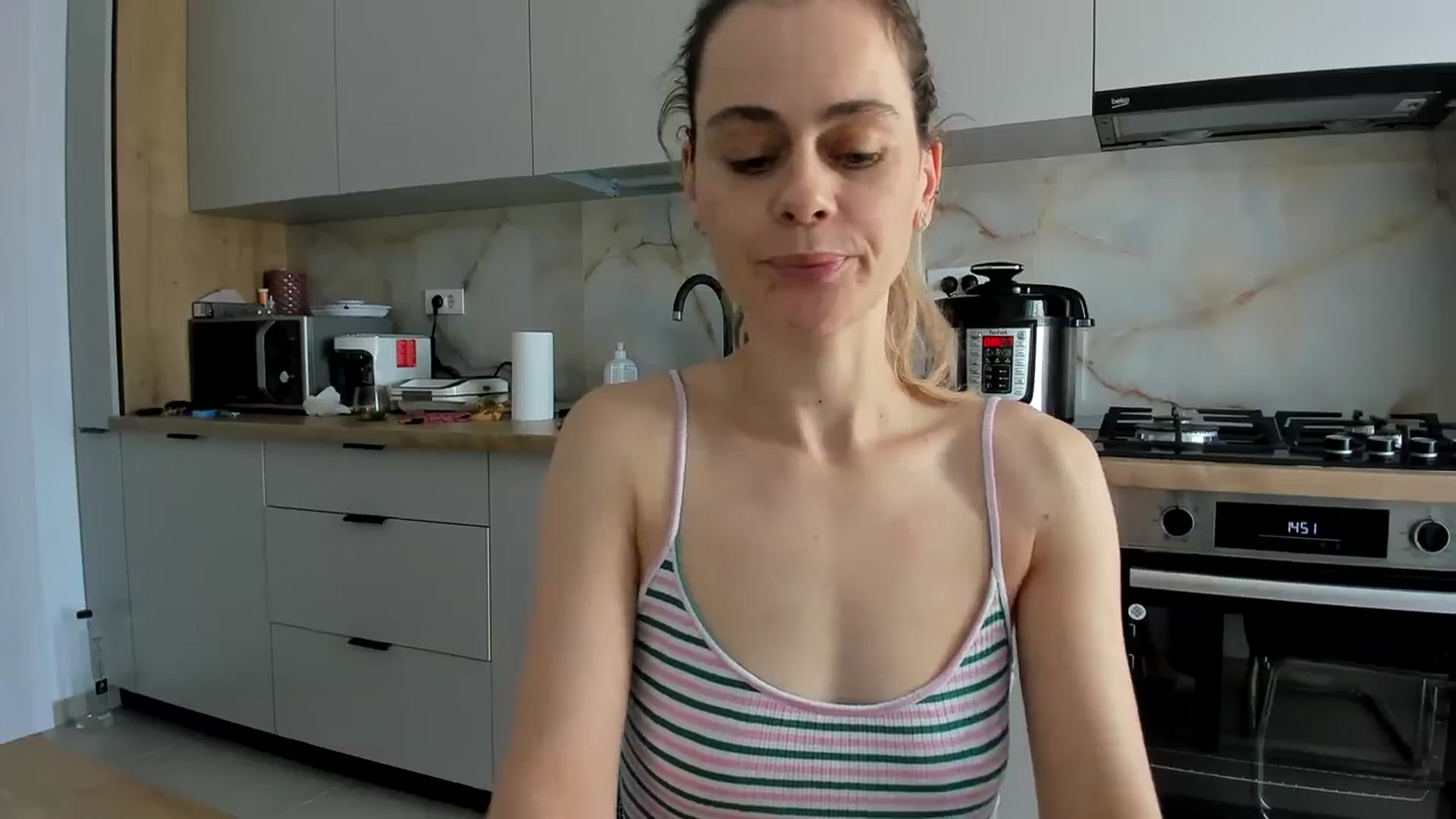 Gallery image thumbnail from DebbyPaige's myfreecams stream on, 01/22/2024, 11:55 image 19 of 20