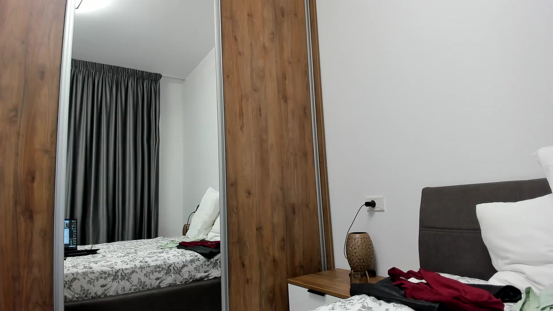 Gallery image thumbnail from DebbyPaige's myfreecams stream on, 01/29/2024, 15:07 image 10 of 20