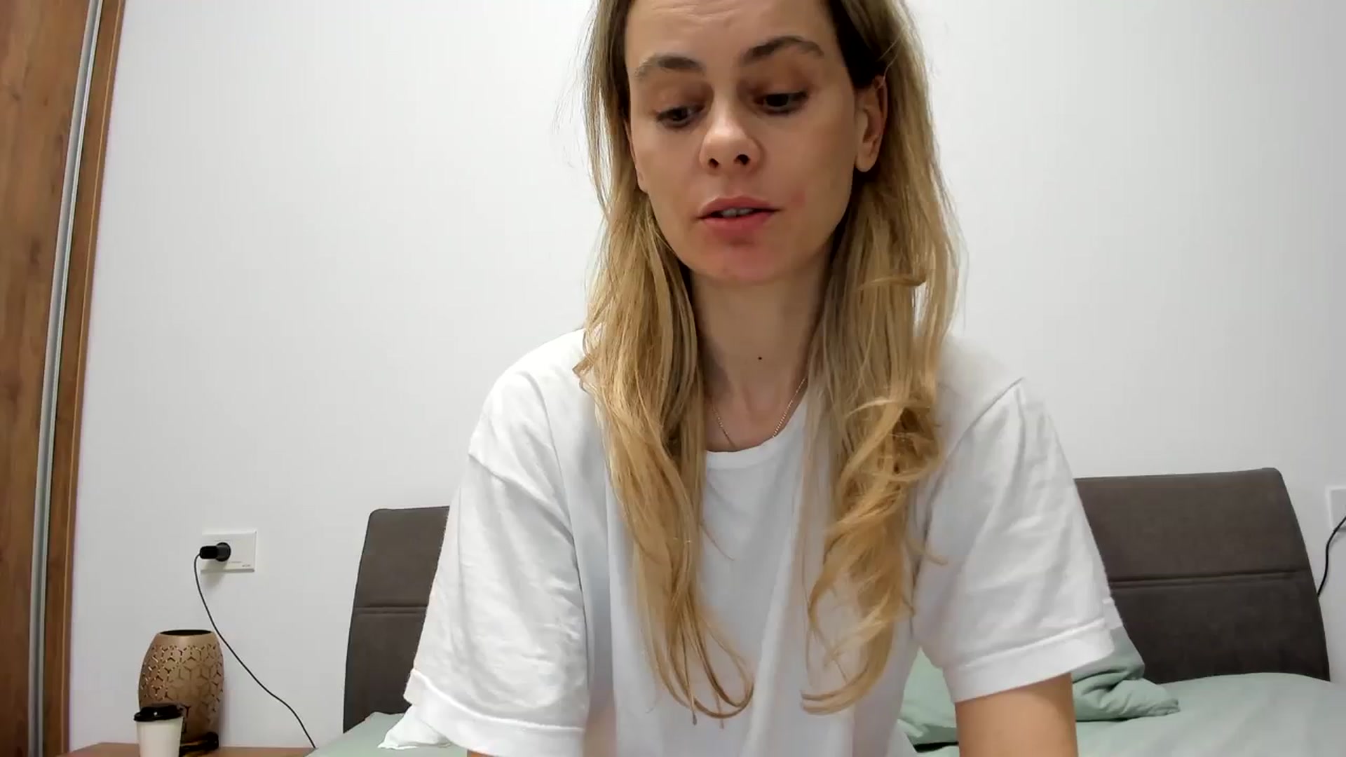Gallery image thumbnail from DebbyPaige's myfreecams stream on, 02/02/2024, 18:44 image 12 of 20