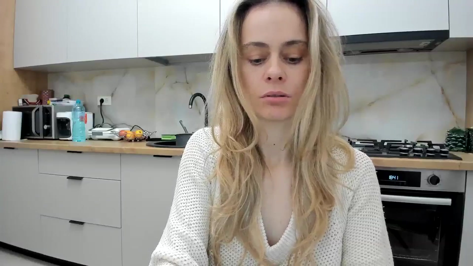 Gallery image thumbnail from DebbyPaige's myfreecams stream on, 02/03/2024, 16:00 image 16 of 20