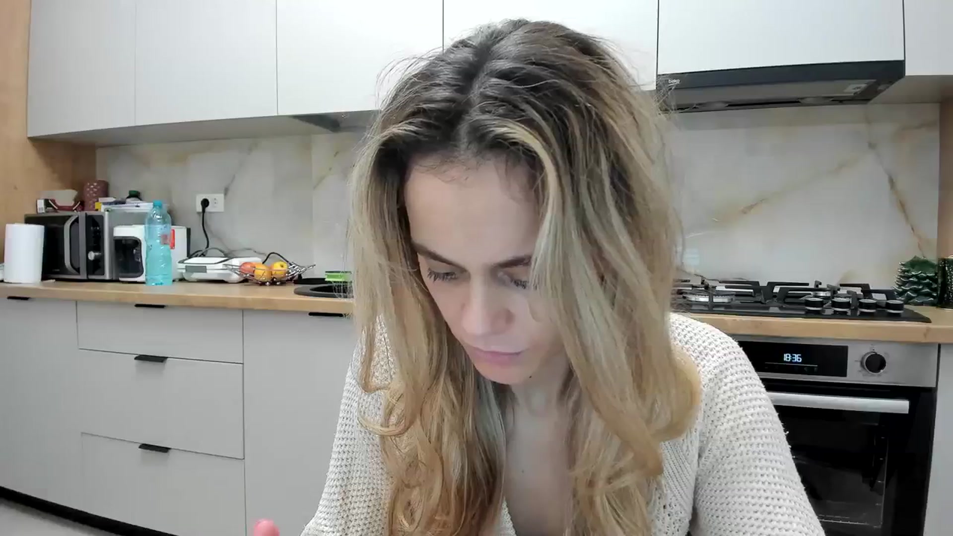 Gallery image thumbnail from DebbyPaige's myfreecams stream on, 02/03/2024, 16:00 image 10 of 20