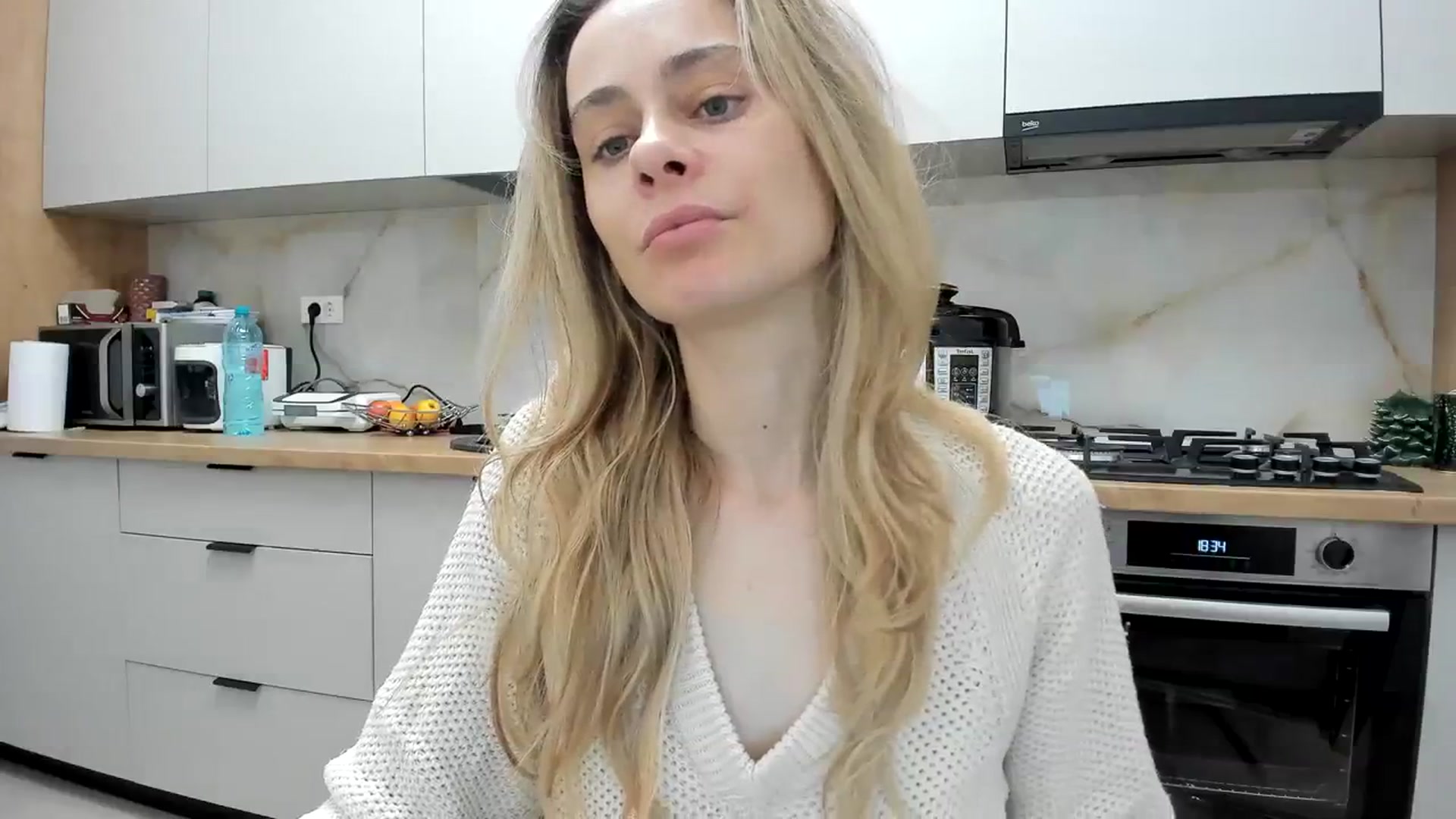 Gallery image thumbnail from DebbyPaige's myfreecams stream on, 02/03/2024, 16:00 image 8 of 20