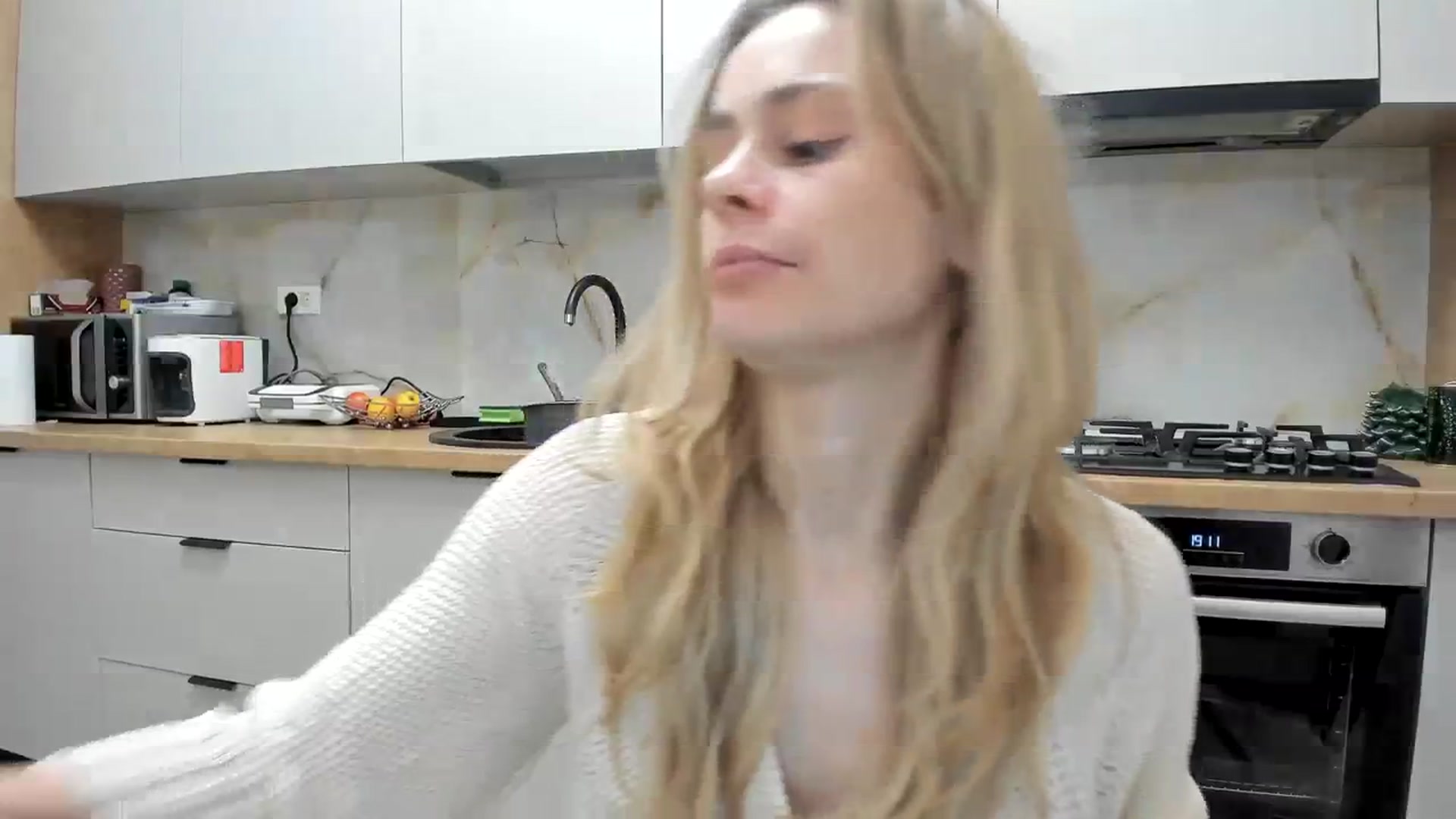 Gallery image thumbnail from DebbyPaige's myfreecams stream on, 02/03/2024, 16:31 image 2 of 20