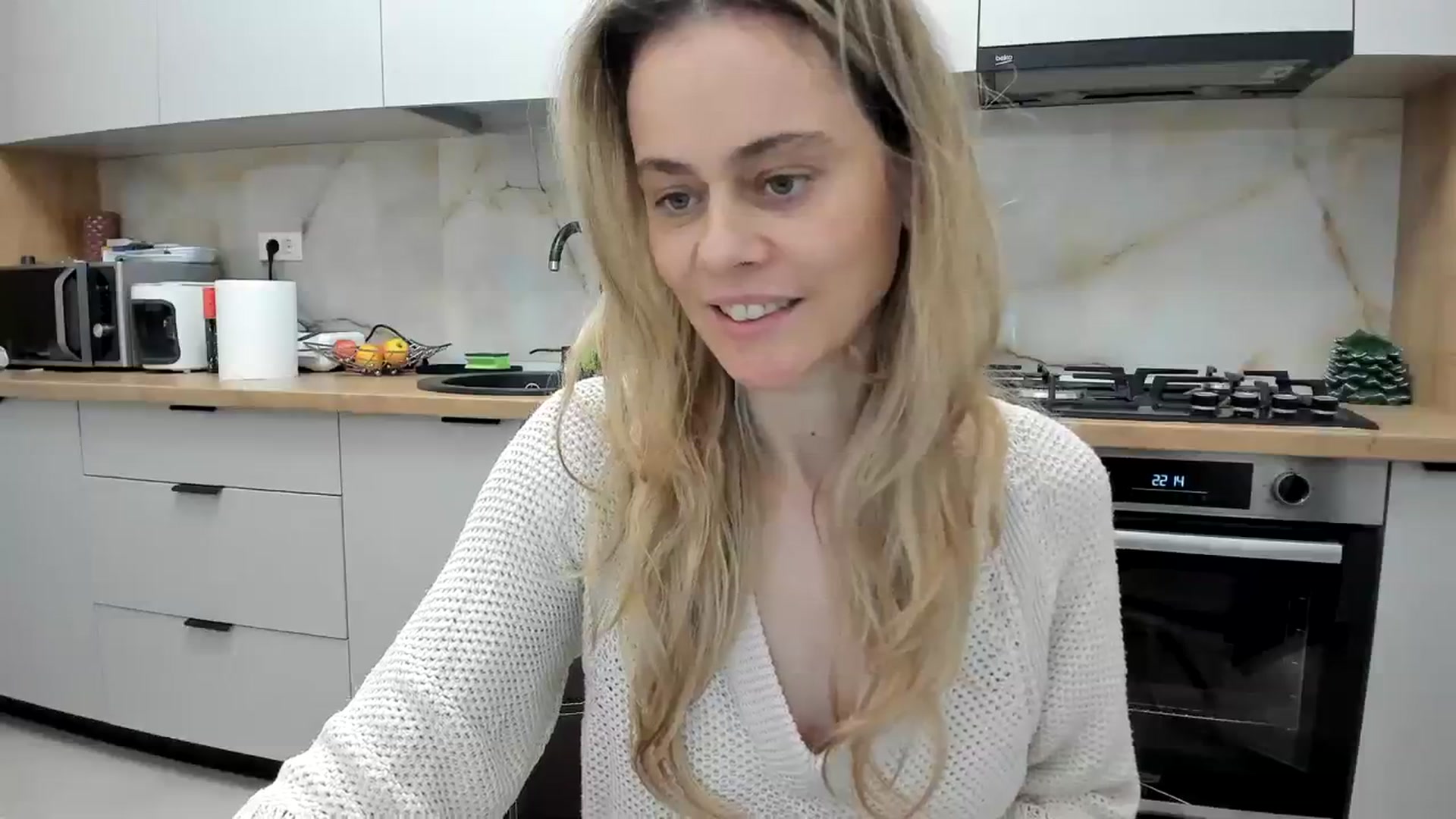 Gallery image thumbnail from DebbyPaige's myfreecams stream on, 02/03/2024, 19:30 image 8 of 20