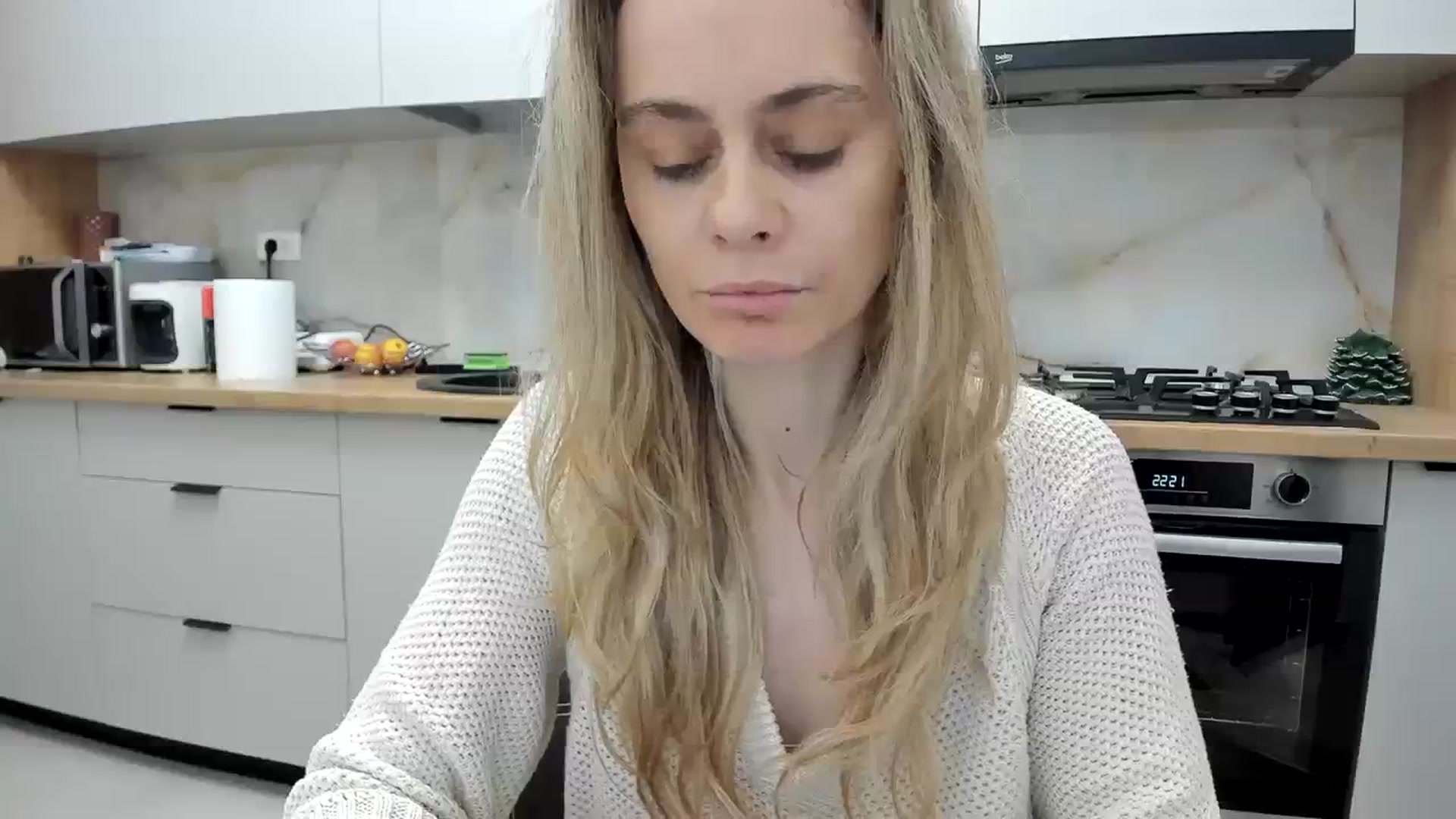 Gallery image thumbnail from DebbyPaige's myfreecams stream on, 02/03/2024, 19:30 image 14 of 20
