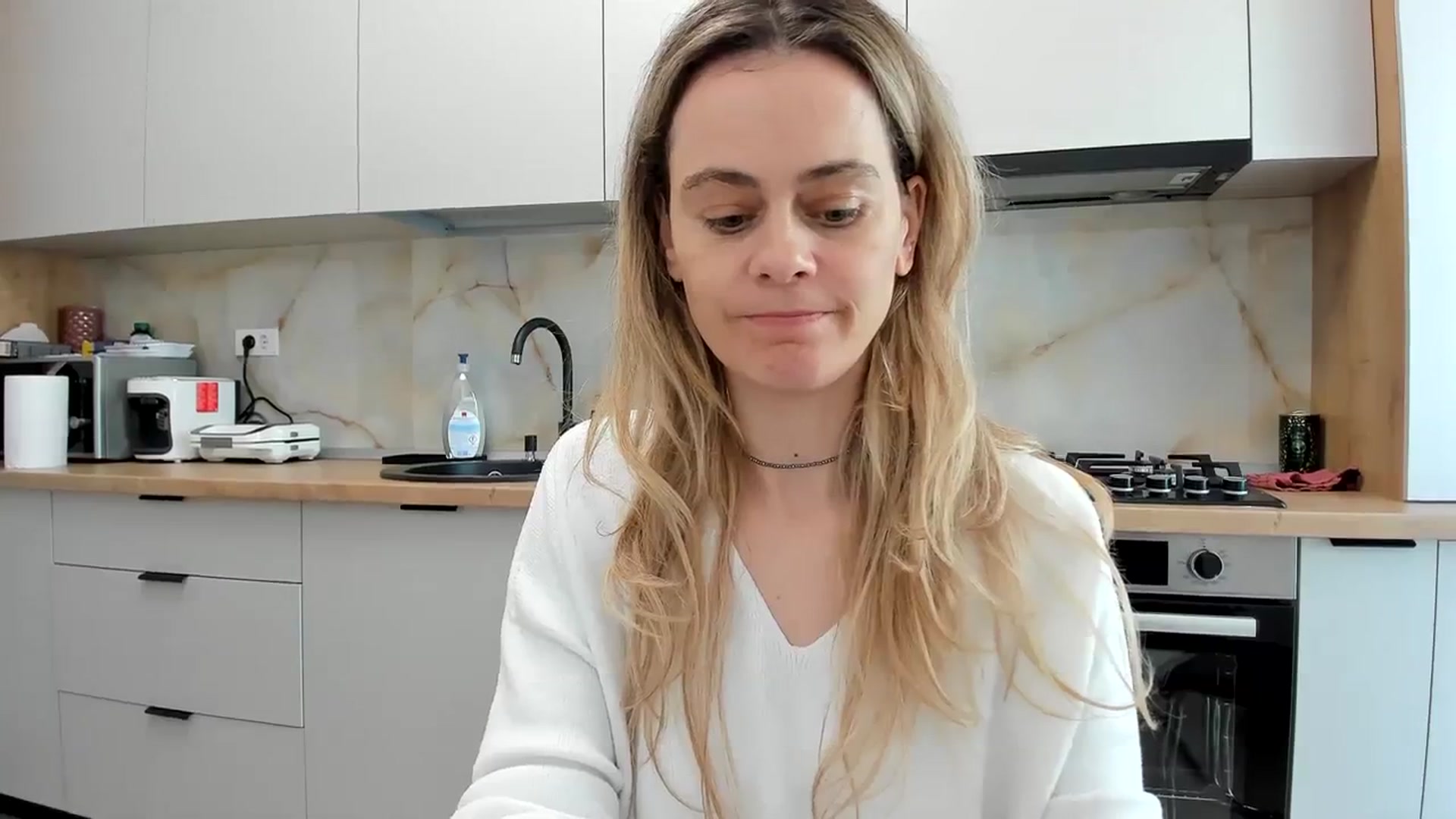 Gallery image thumbnail from DebbyPaige's myfreecams stream on, 02/05/2024, 13:52 image 5 of 20