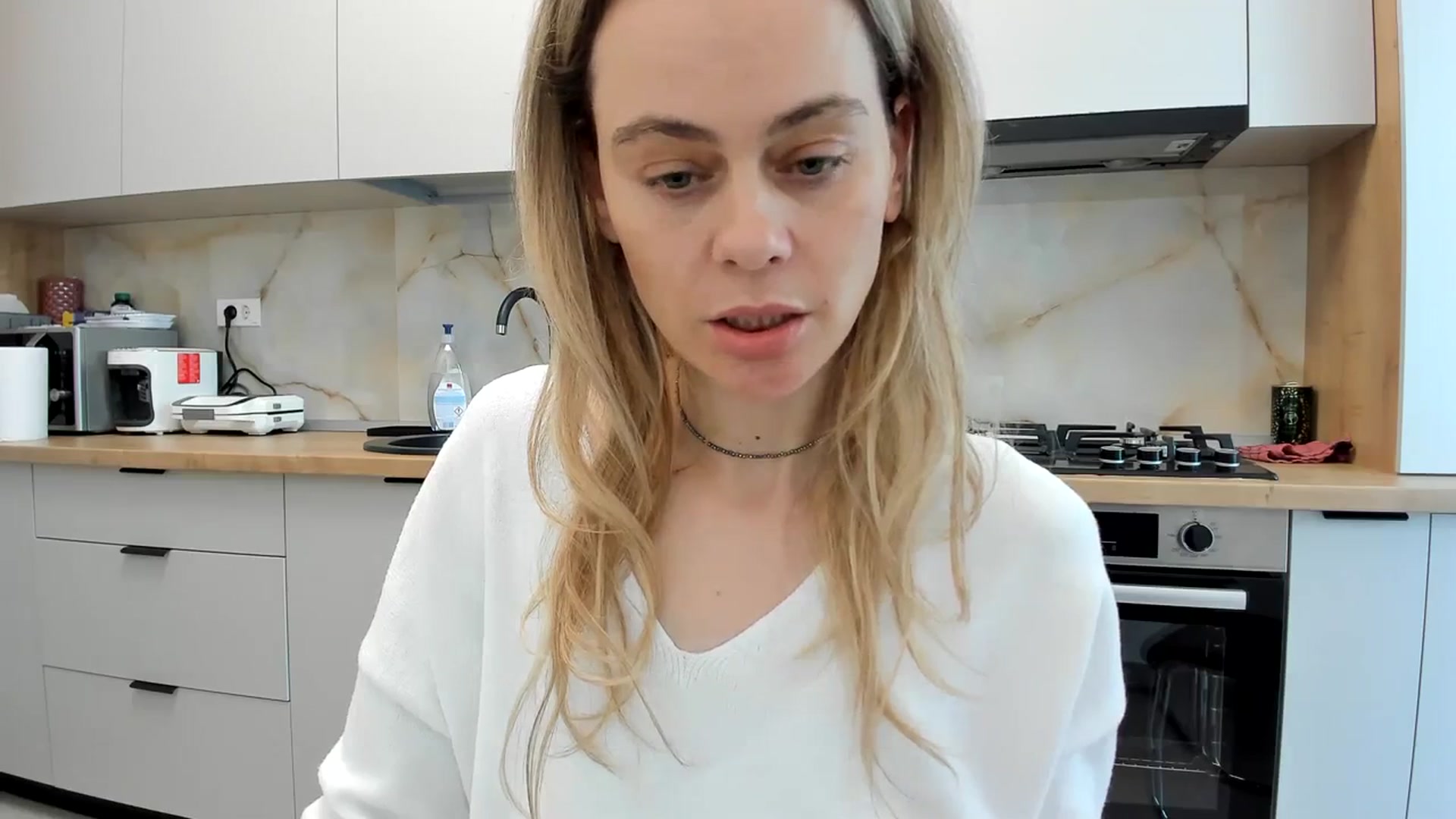 Gallery image thumbnail from DebbyPaige's myfreecams stream on, 02/05/2024, 13:52 image 17 of 20