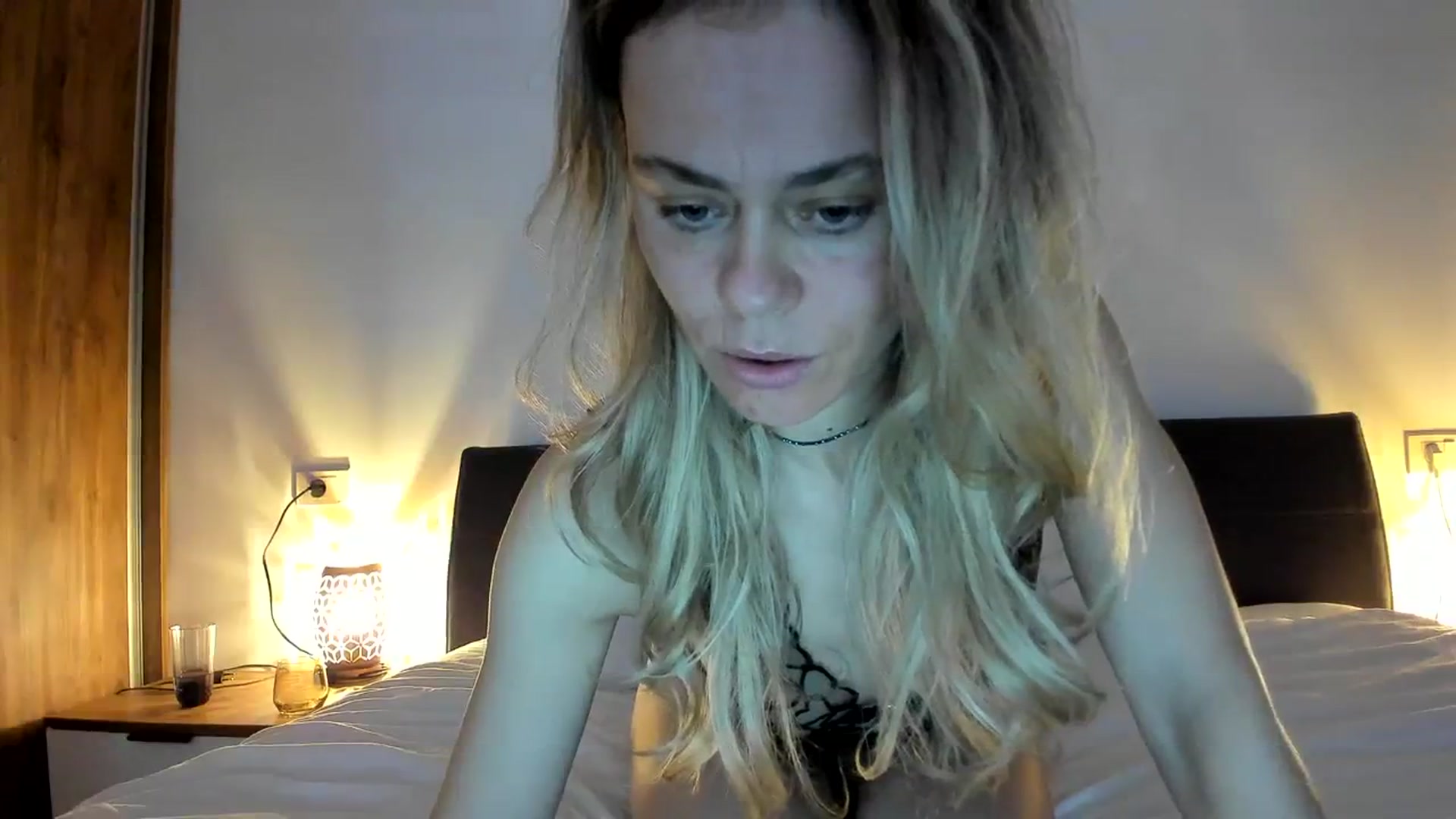 Gallery image thumbnail from DebbyPaige's myfreecams stream on, 02/23/2024, 20:43 image 12 of 20