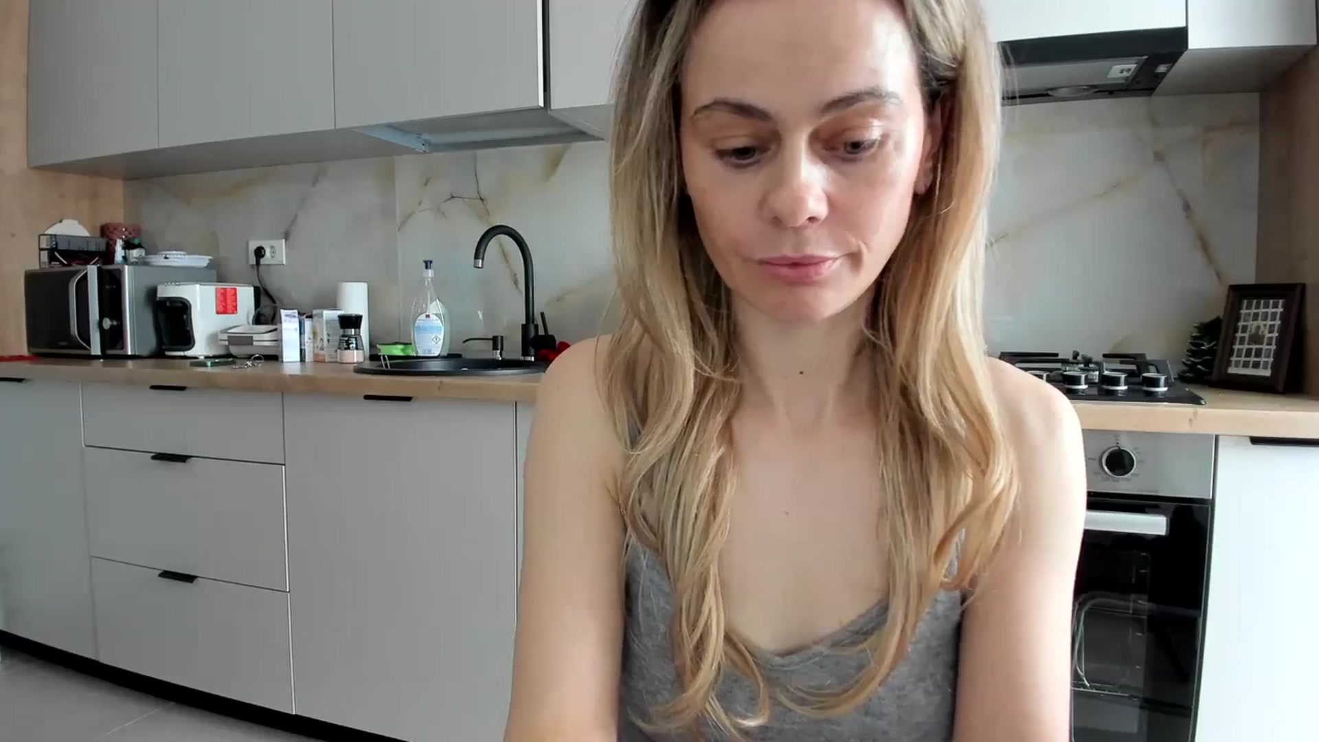 Gallery image thumbnail from DebbyPaige's myfreecams stream on, 02/26/2024, 12:34 image 20 of 20