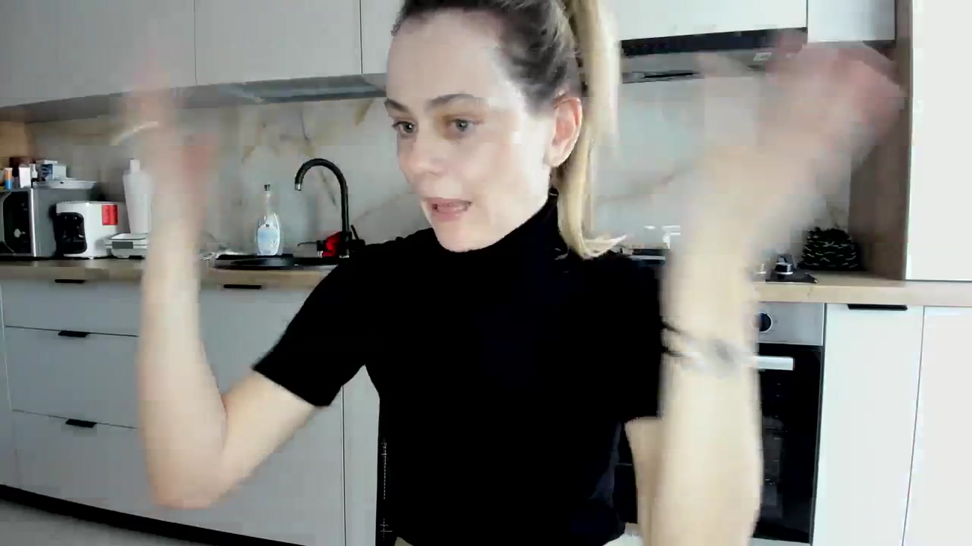 Gallery image thumbnail from DebbyPaige's myfreecams stream on, 02/28/2024, 15:17 image 15 of 20