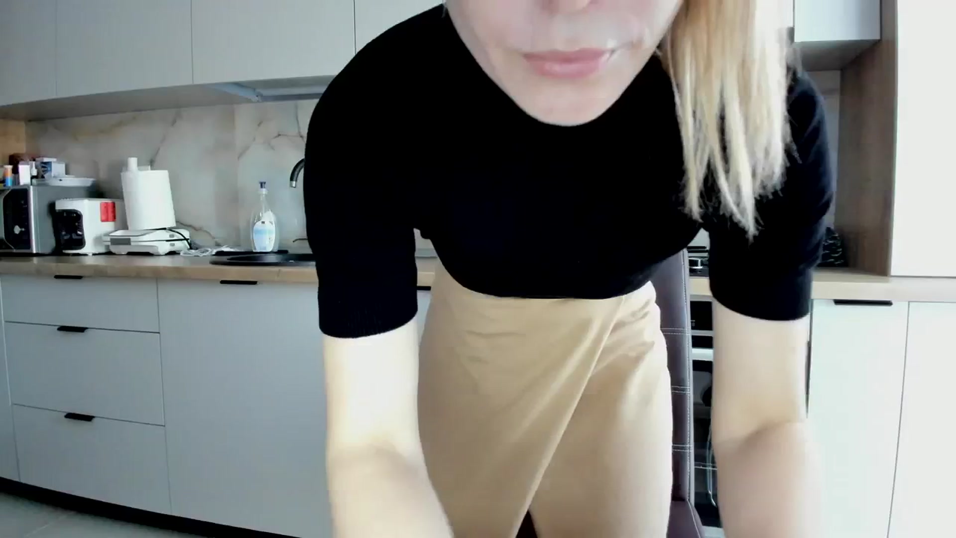 Gallery image thumbnail from DebbyPaige's myfreecams stream on, 02/28/2024, 15:17 image 16 of 20