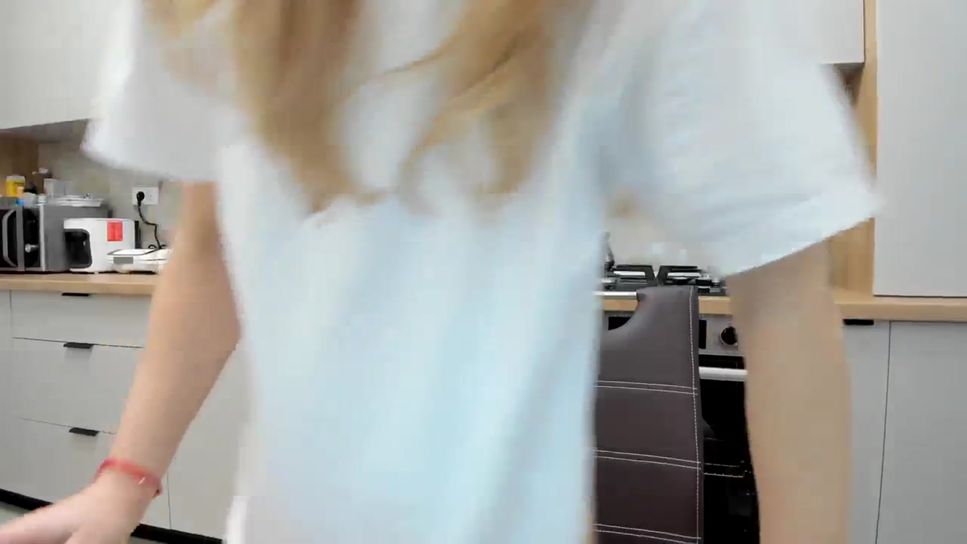 Gallery image thumbnail from DebbyPaige's myfreecams stream on, 03/04/2024, 16:19 image 10 of 20
