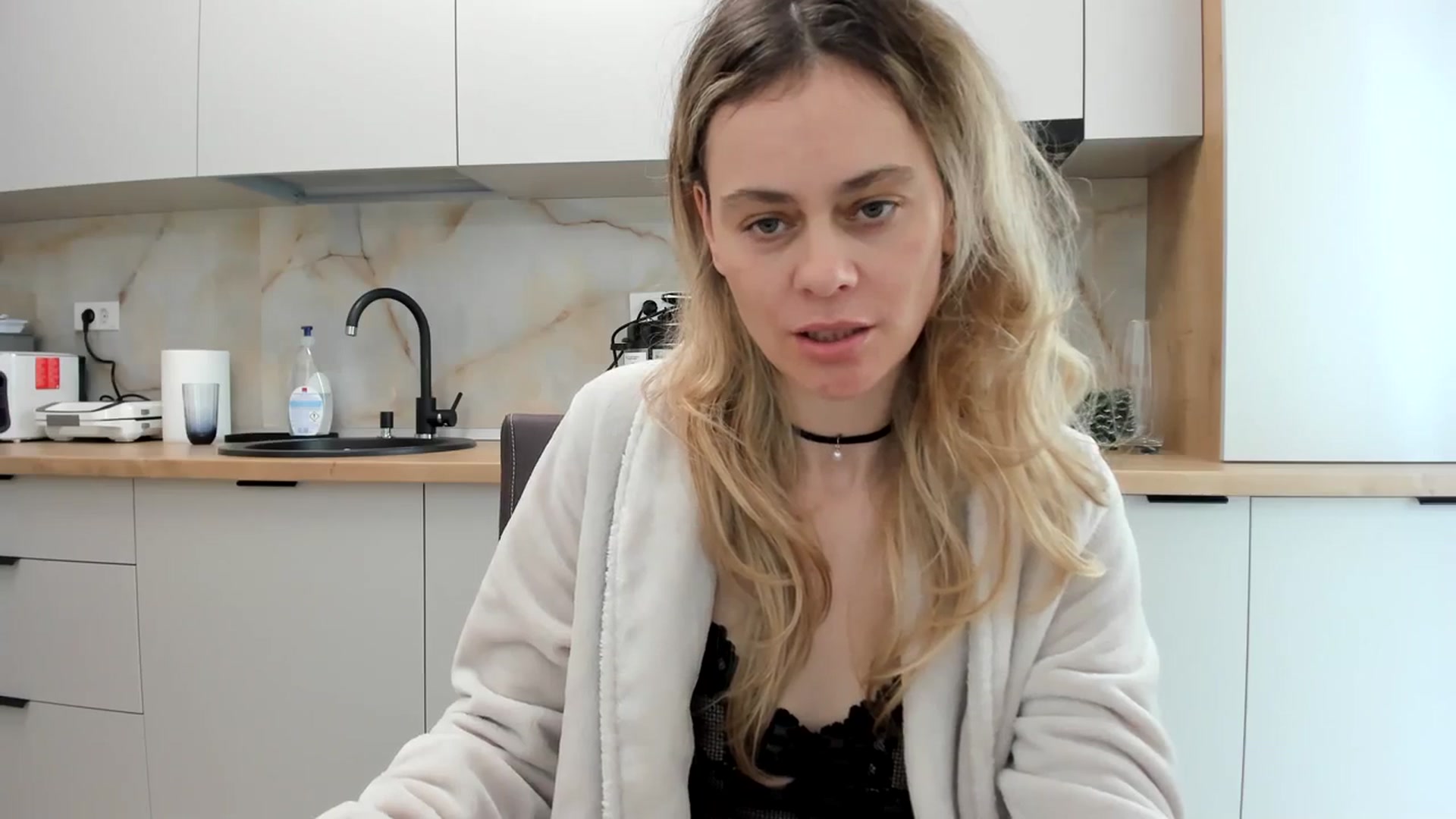 Gallery image thumbnail from DebbyPaige's myfreecams stream on, 03/05/2024, 11:57 image 12 of 20