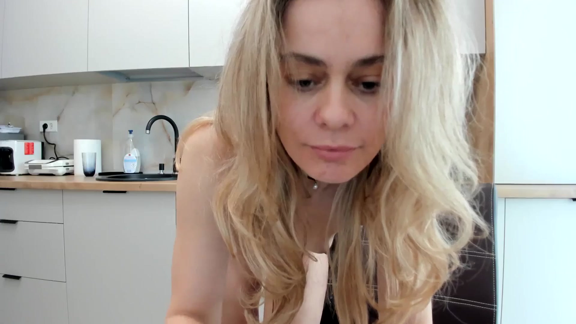 Gallery image thumbnail from DebbyPaige's myfreecams stream on, 03/05/2024, 11:57 image 17 of 20