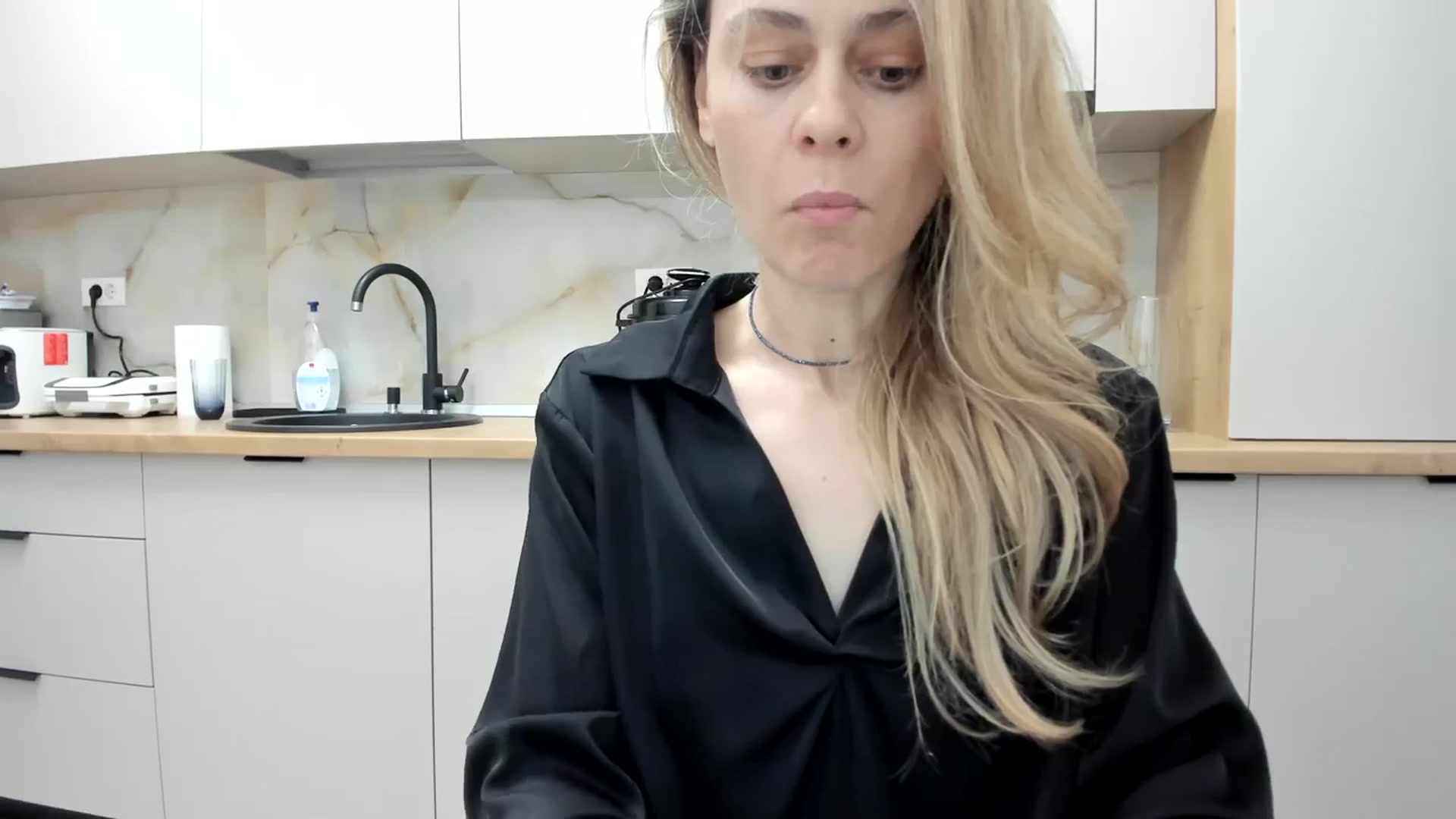 Gallery image thumbnail from DebbyPaige's myfreecams stream on, 03/05/2024, 17:58 image 14 of 20
