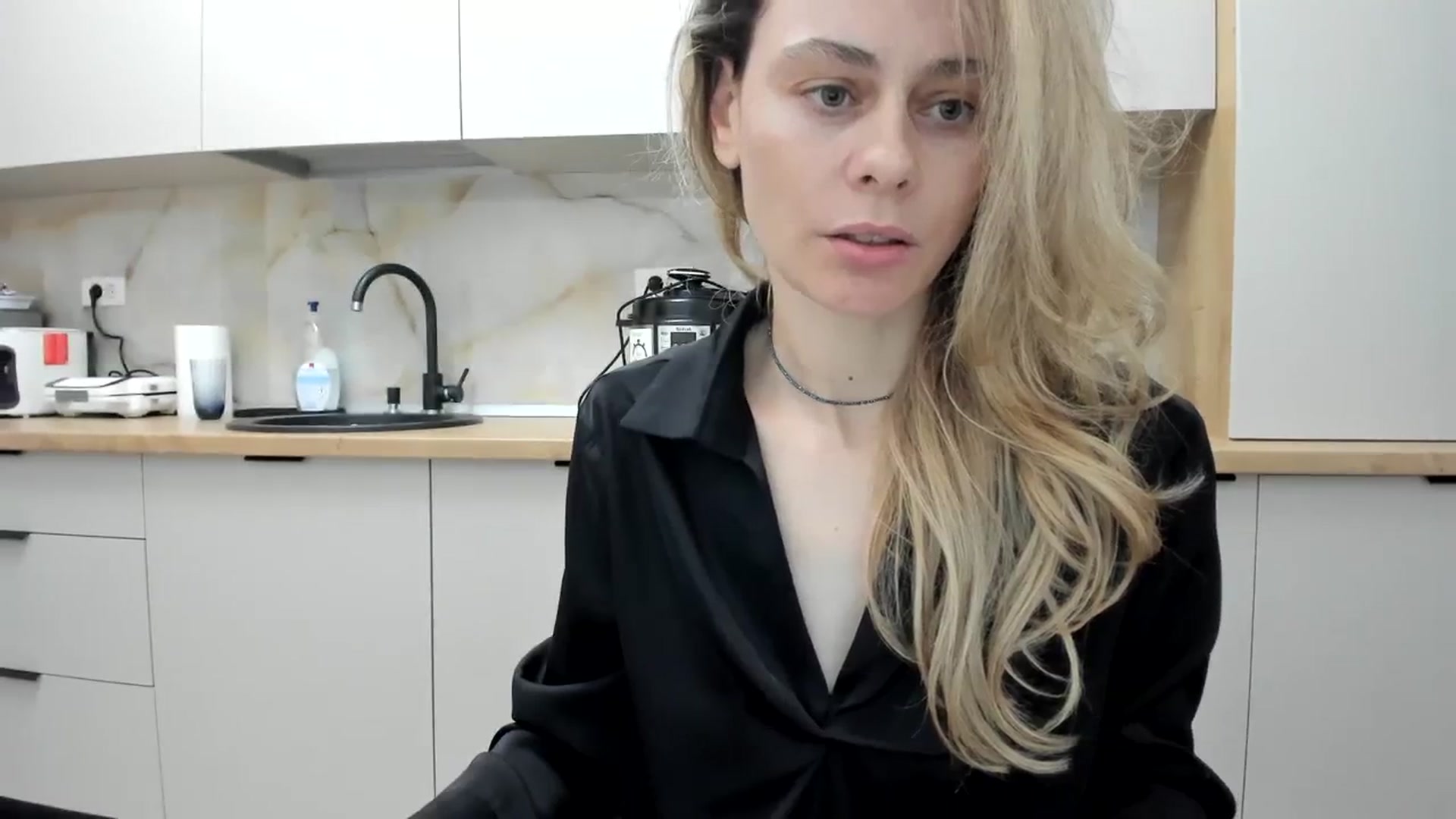 Gallery image thumbnail from DebbyPaige's myfreecams stream on, 03/05/2024, 17:58 image 15 of 20