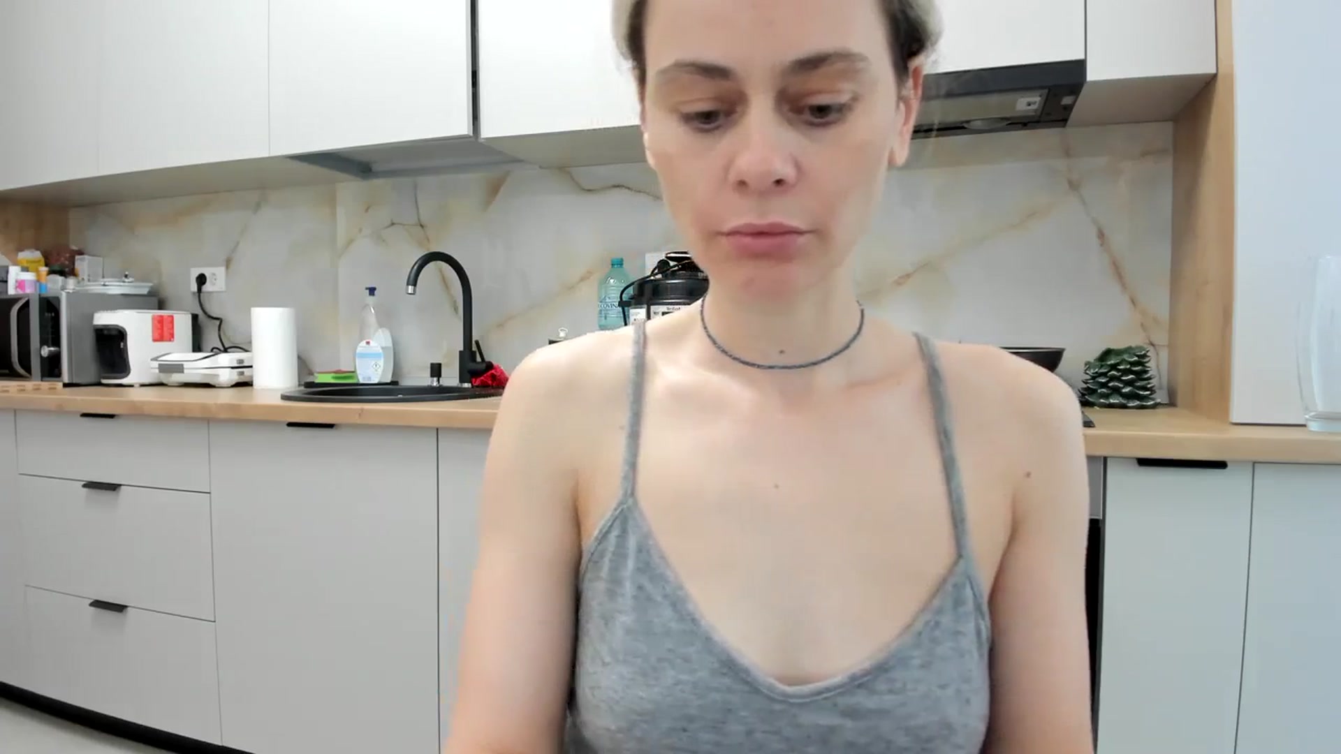 Gallery image thumbnail from DebbyPaige's myfreecams stream on, 03/06/2024, 16:18 image 10 of 20