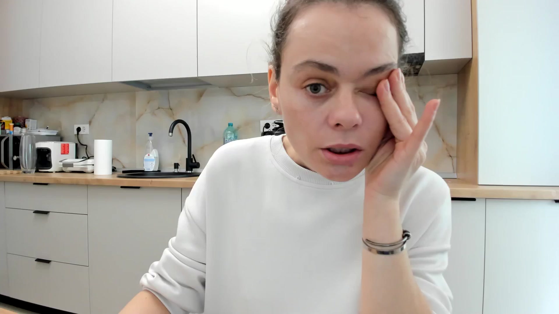 Gallery image thumbnail from DebbyPaige's myfreecams stream on, 03/07/2024, 13:23 image 1 of 20