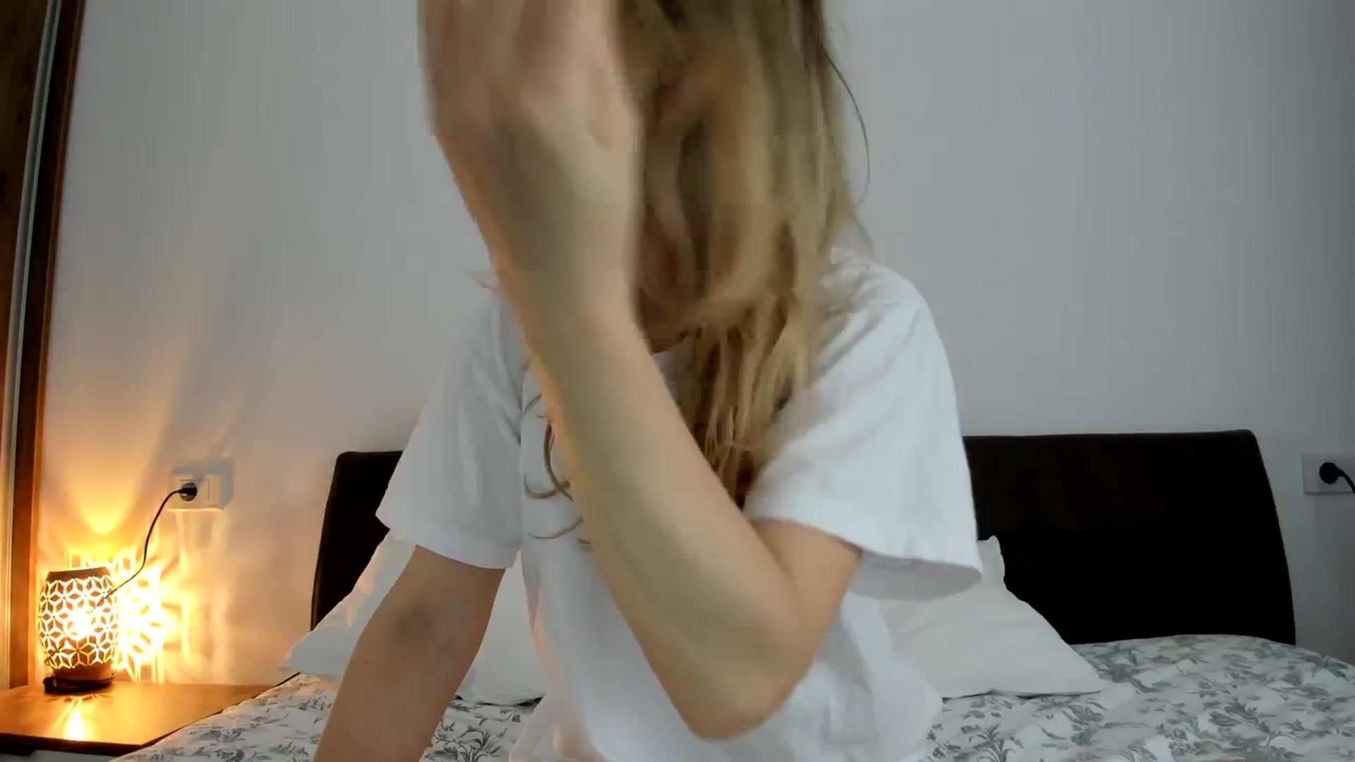 Gallery image thumbnail from DebbyPaige's myfreecams stream on, 03/08/2024, 11:15 image 9 of 20