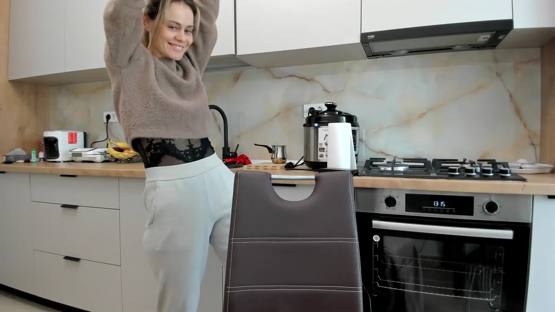 Gallery image thumbnail from DebbyPaige's myfreecams stream on, 03/09/2024, 10:43 image 17 of 20
