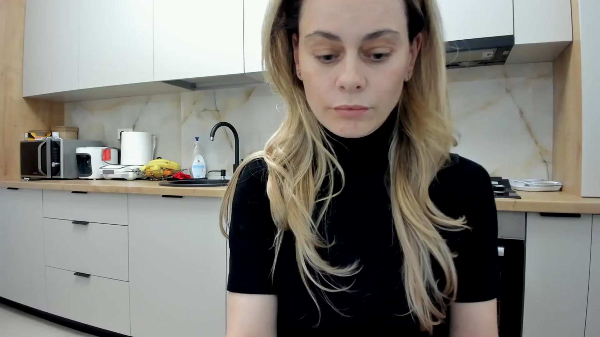 Gallery image thumbnail from DebbyPaige's myfreecams stream on, 03/22/2024, 18:44 image 20 of 20