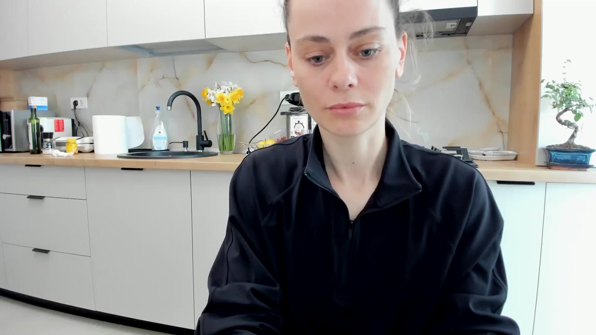 Gallery image thumbnail from DebbyPaige's myfreecams stream on, 03/25/2024, 14:28 image 17 of 20