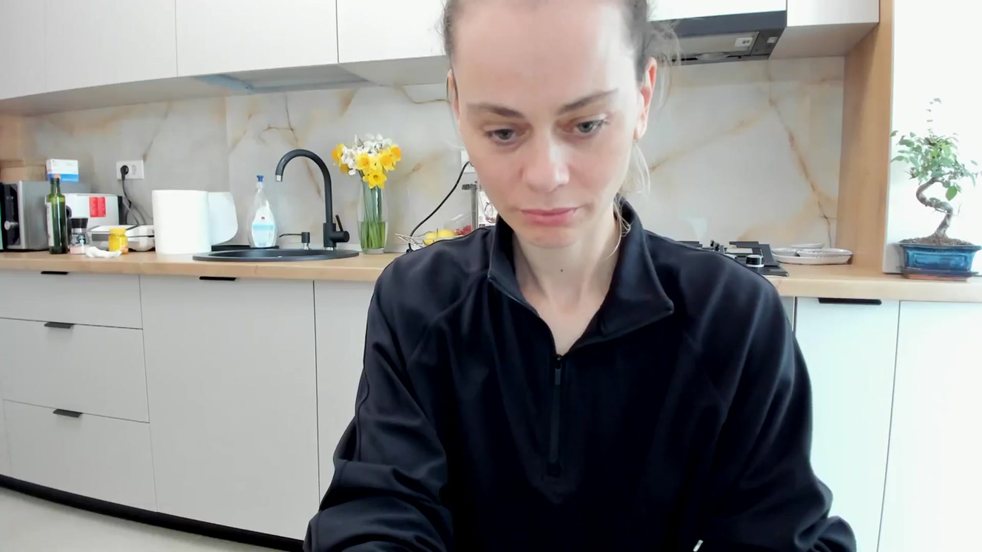 Gallery image thumbnail from DebbyPaige's myfreecams stream on, 03/25/2024, 14:28 image 16 of 20
